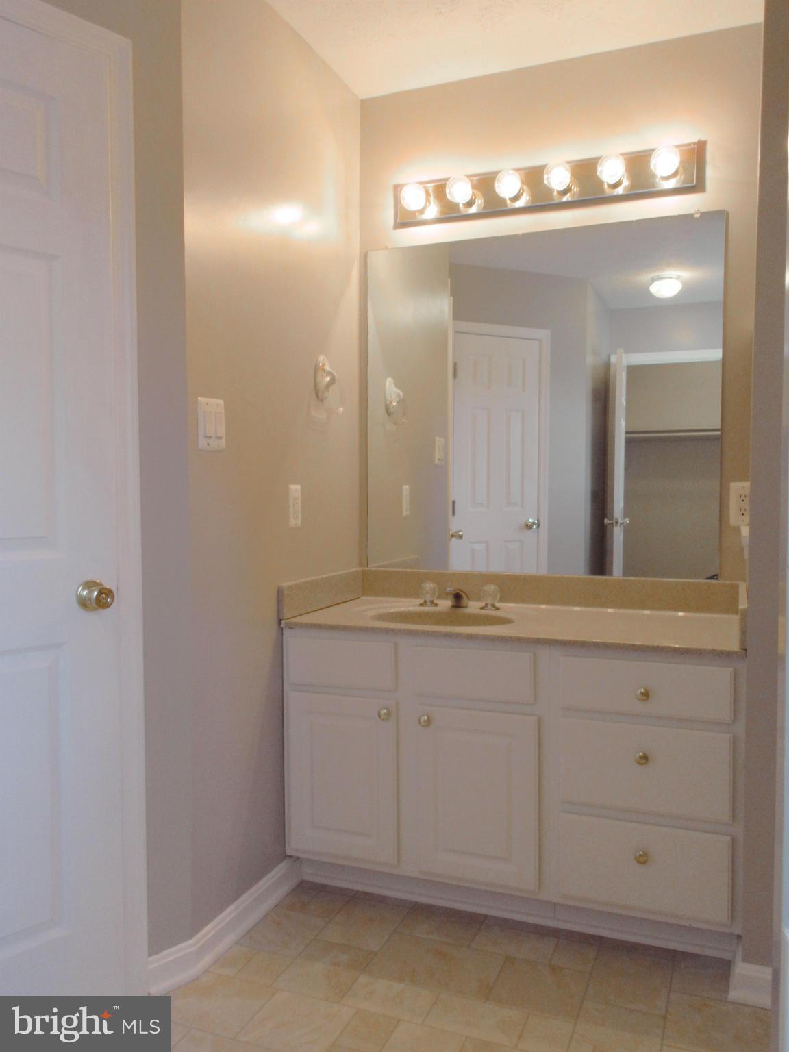 GRAYSTONE ESTATES - Residential