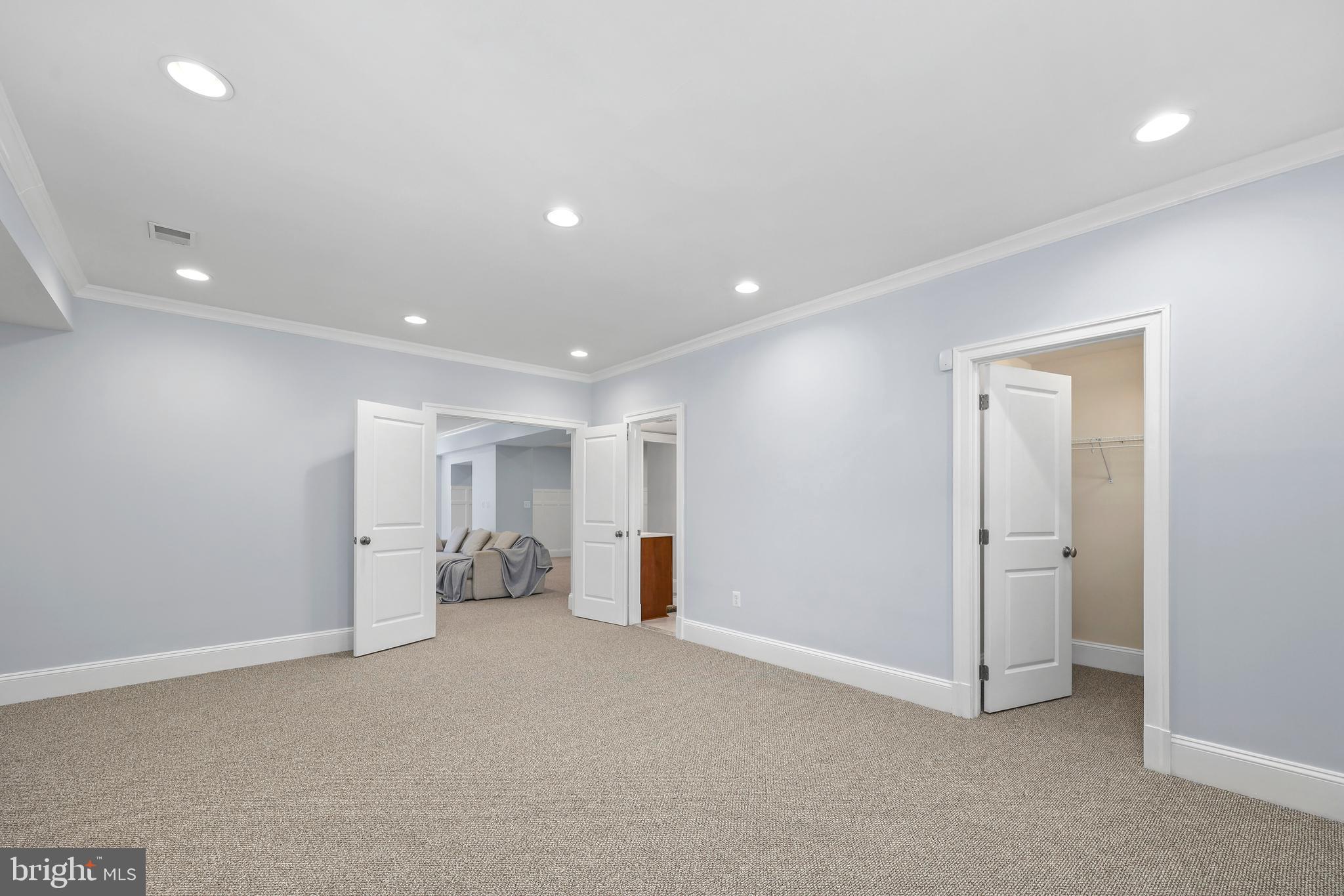 STOCKWELL MANOR - Residential