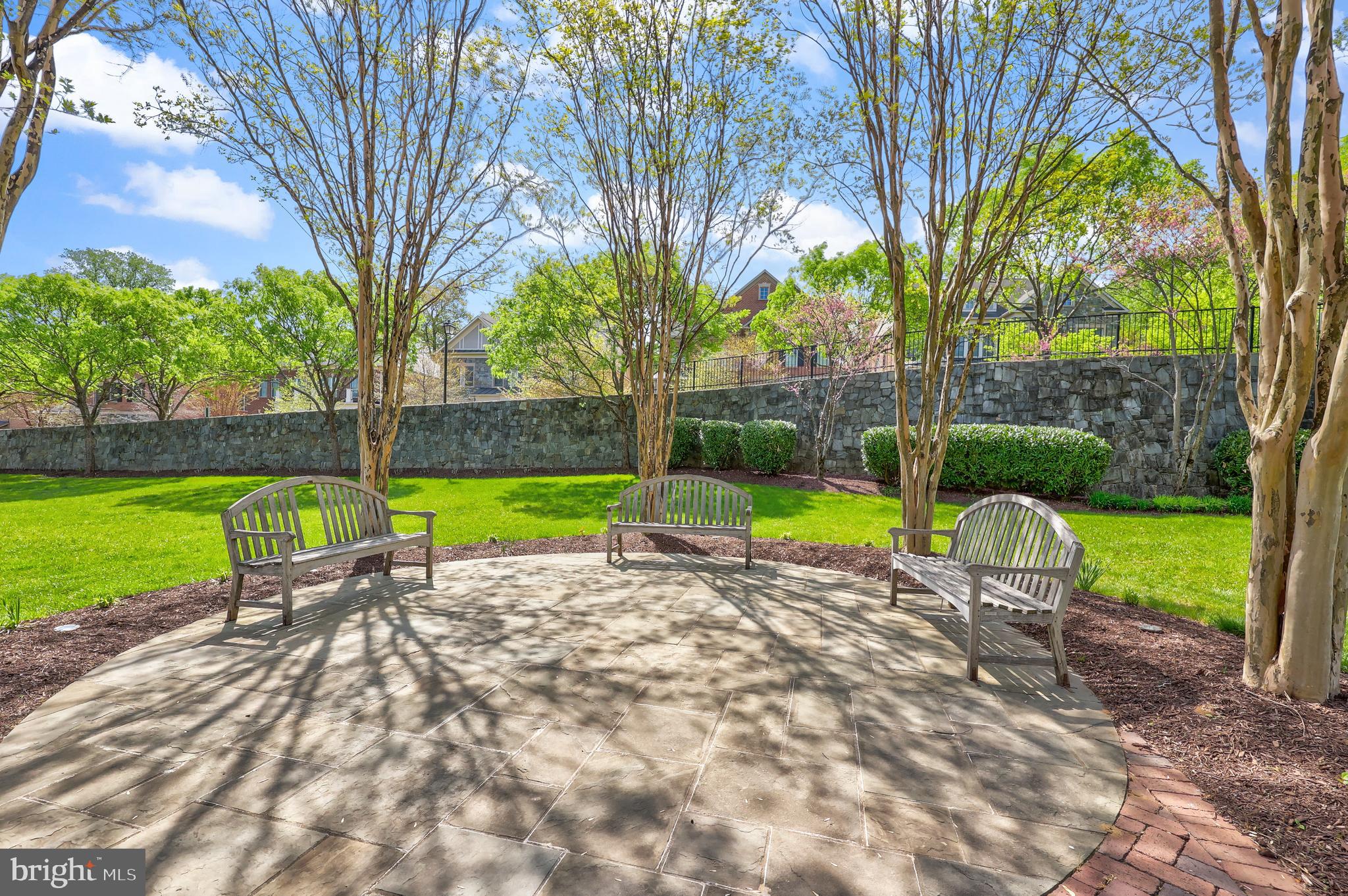 STOCKWELL MANOR - Residential