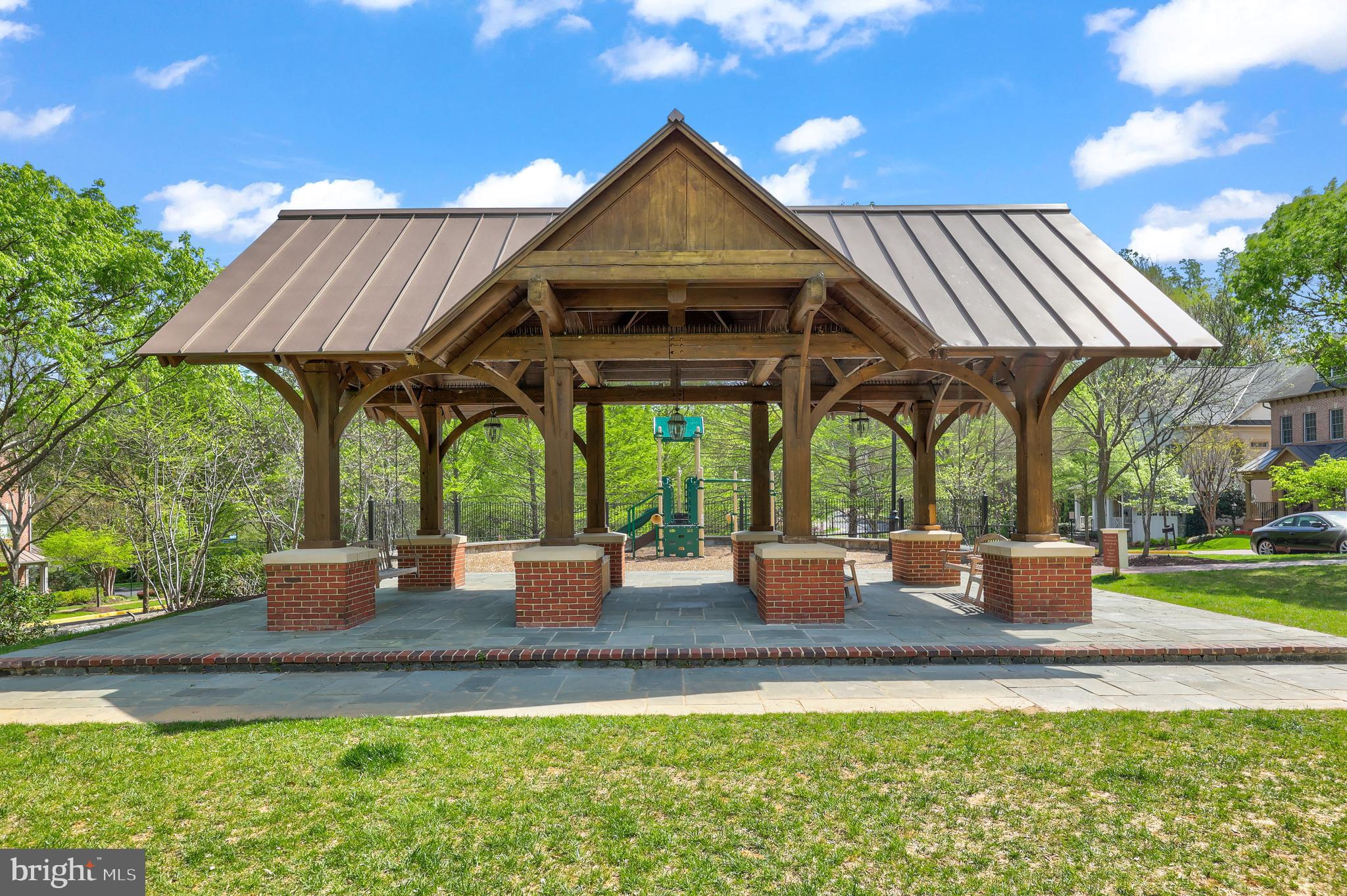 STOCKWELL MANOR - Residential