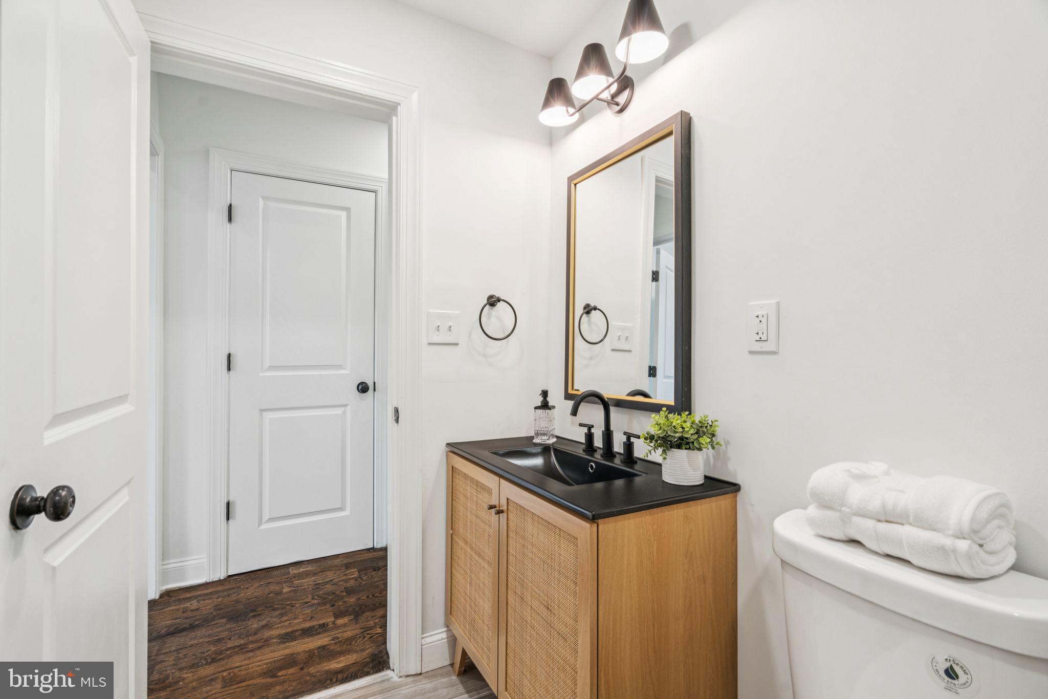 POINT BREEZE - Residential