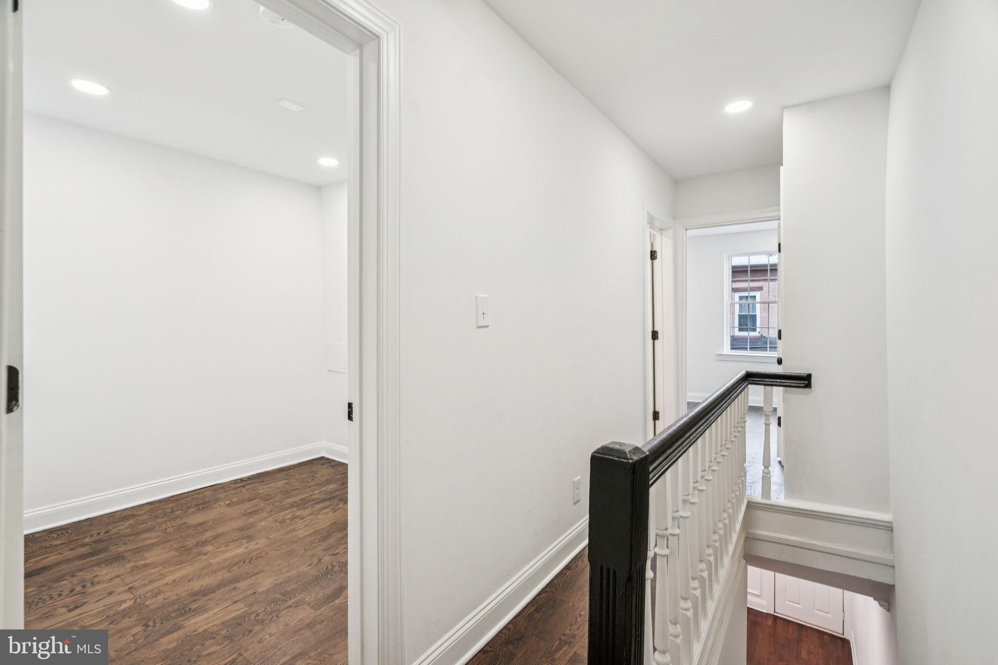 POINT BREEZE - Residential