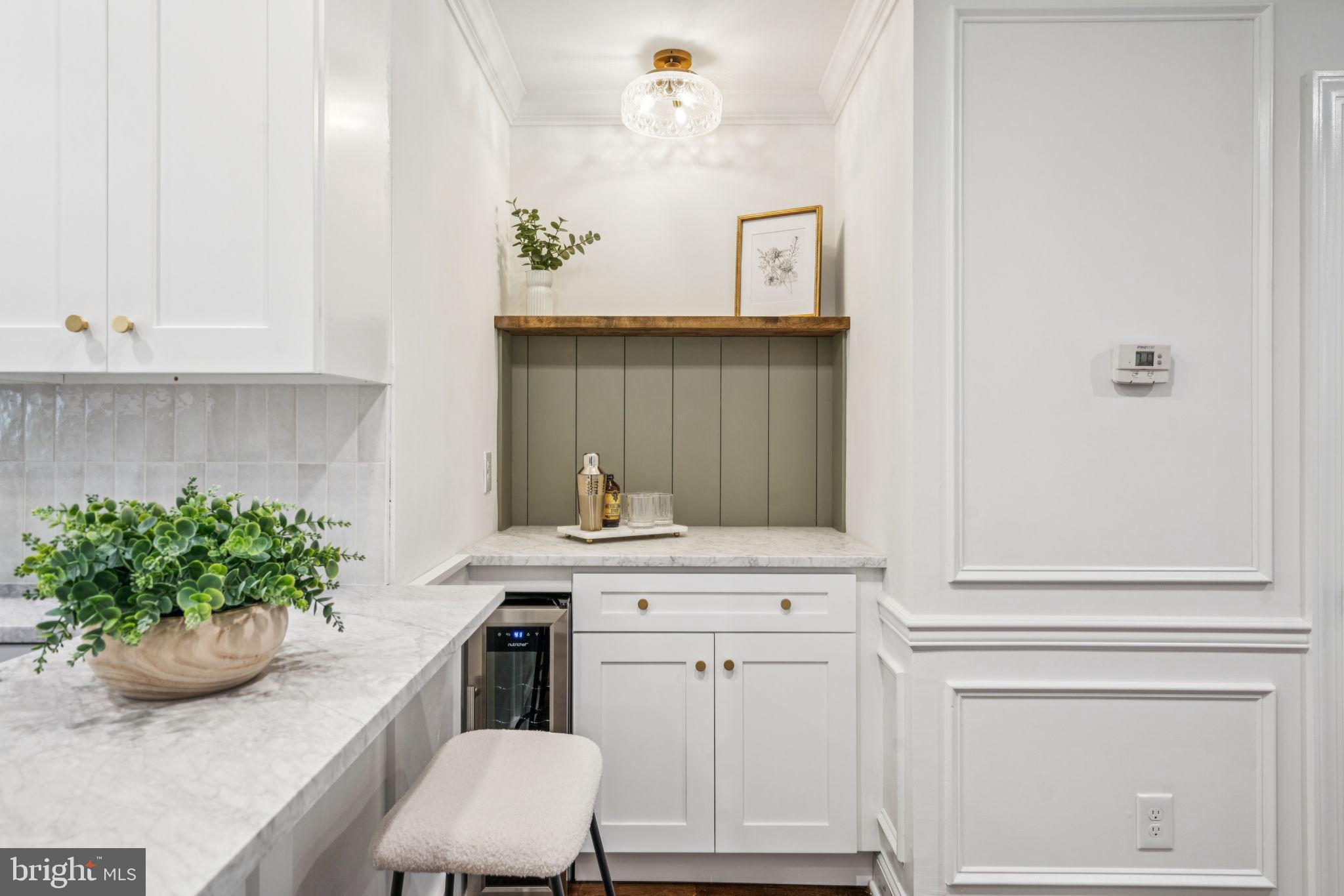 POINT BREEZE - Residential