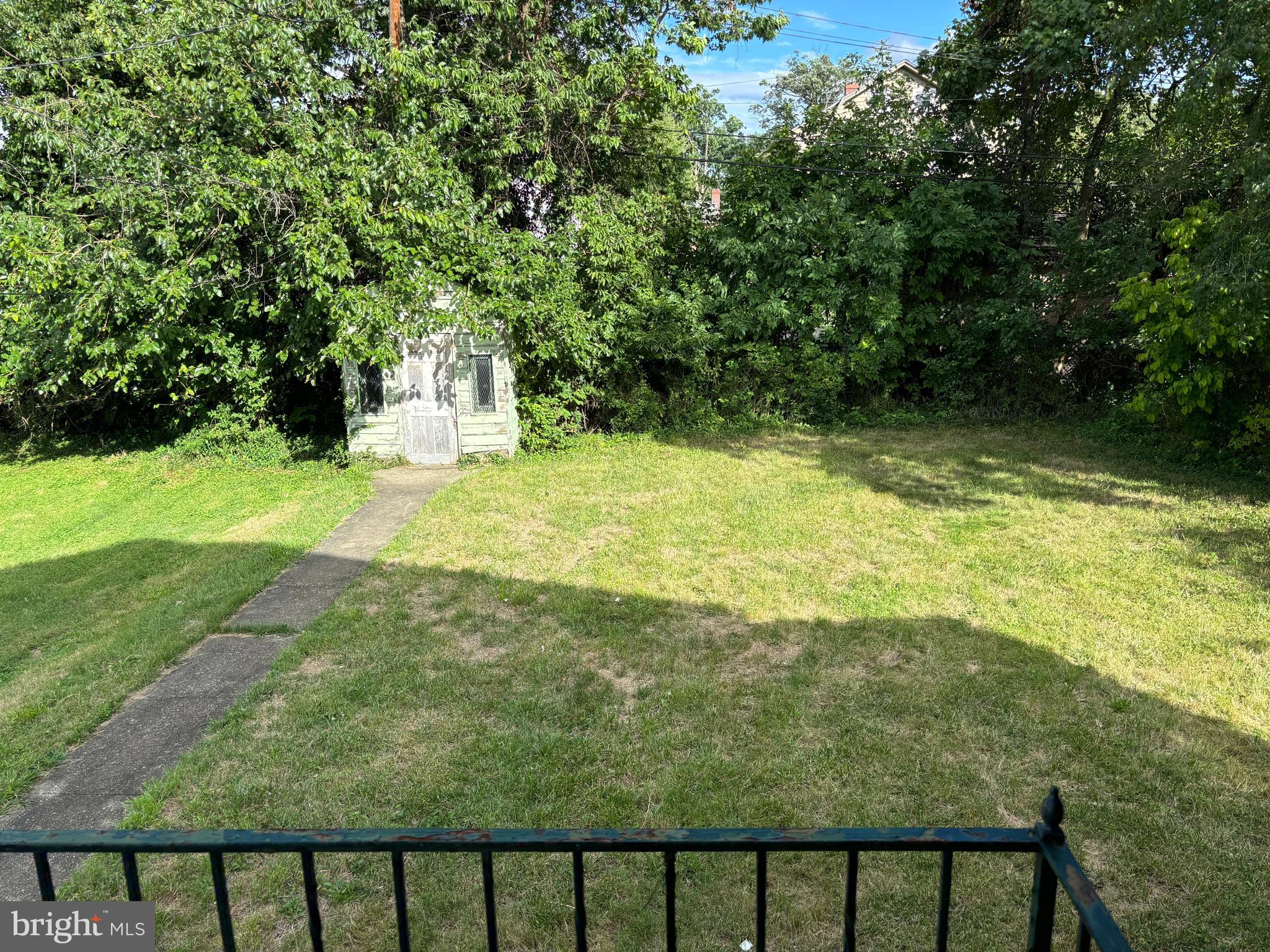 EAST ARLINGTON - Residential