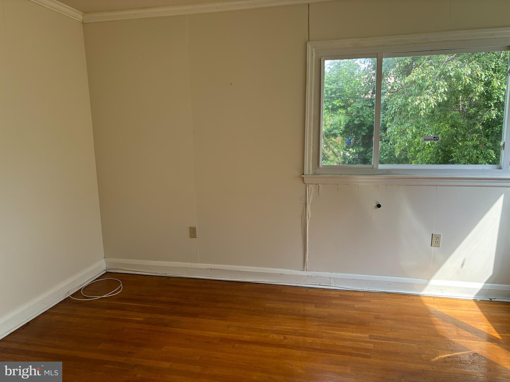 EAST ARLINGTON - Residential