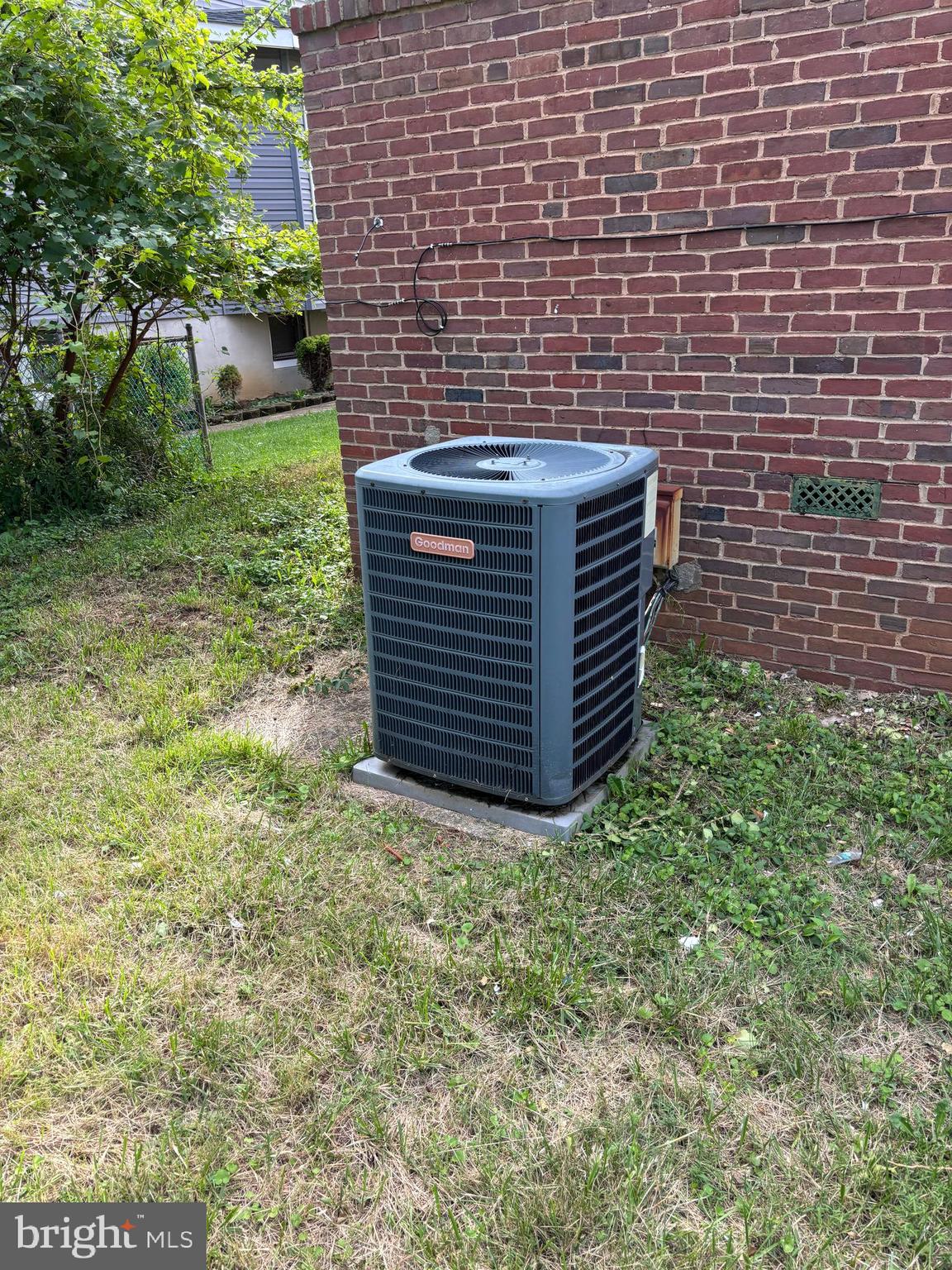 EAST ARLINGTON - Residential