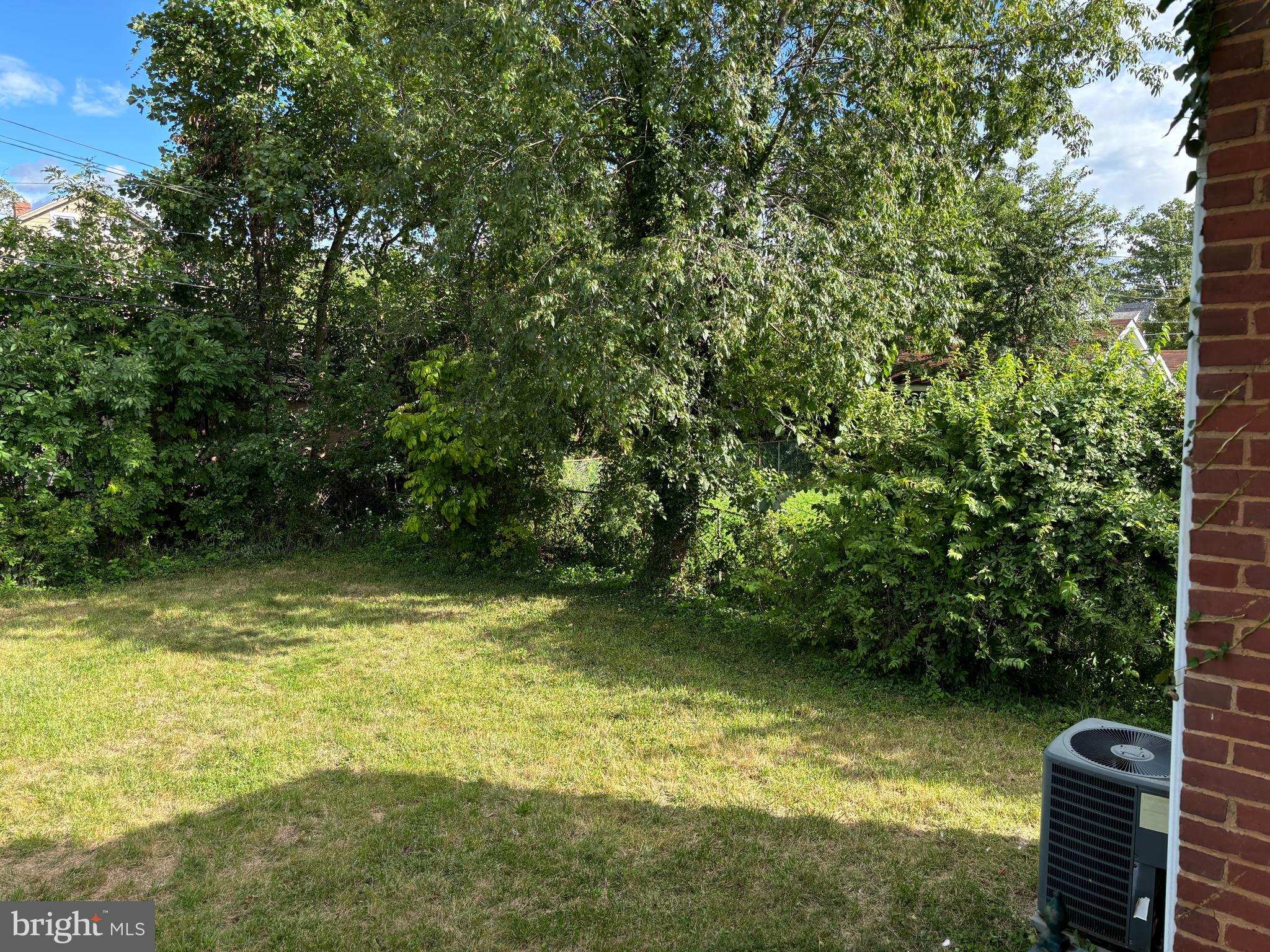 EAST ARLINGTON - Residential