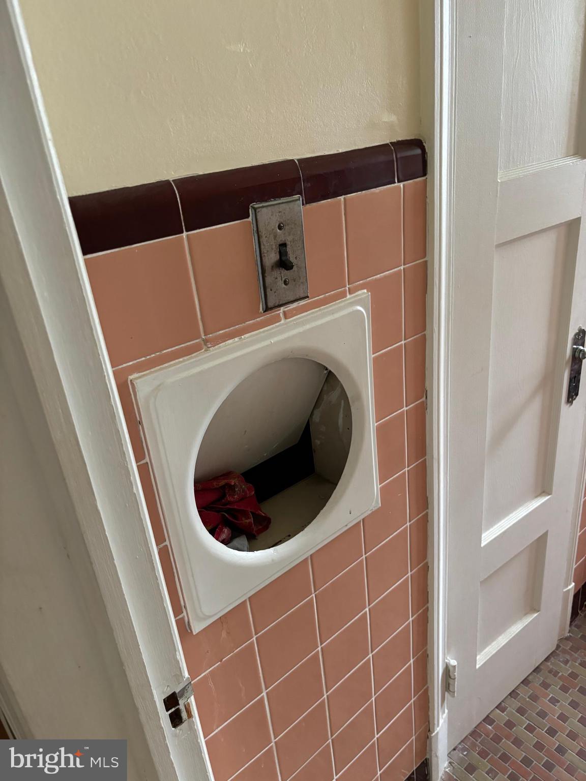 EAST ARLINGTON - Residential