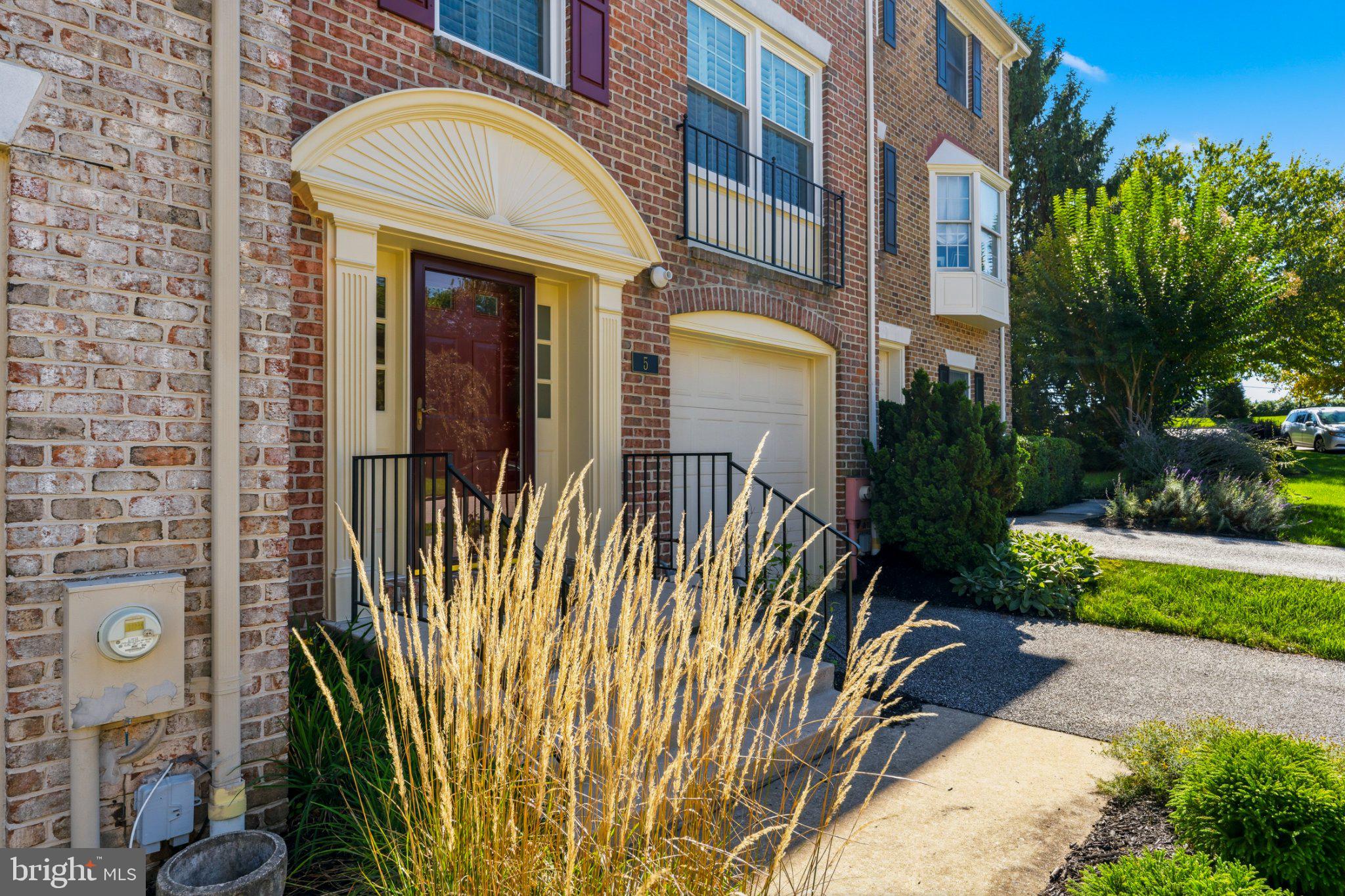 5 BALLYBUNION COURT
