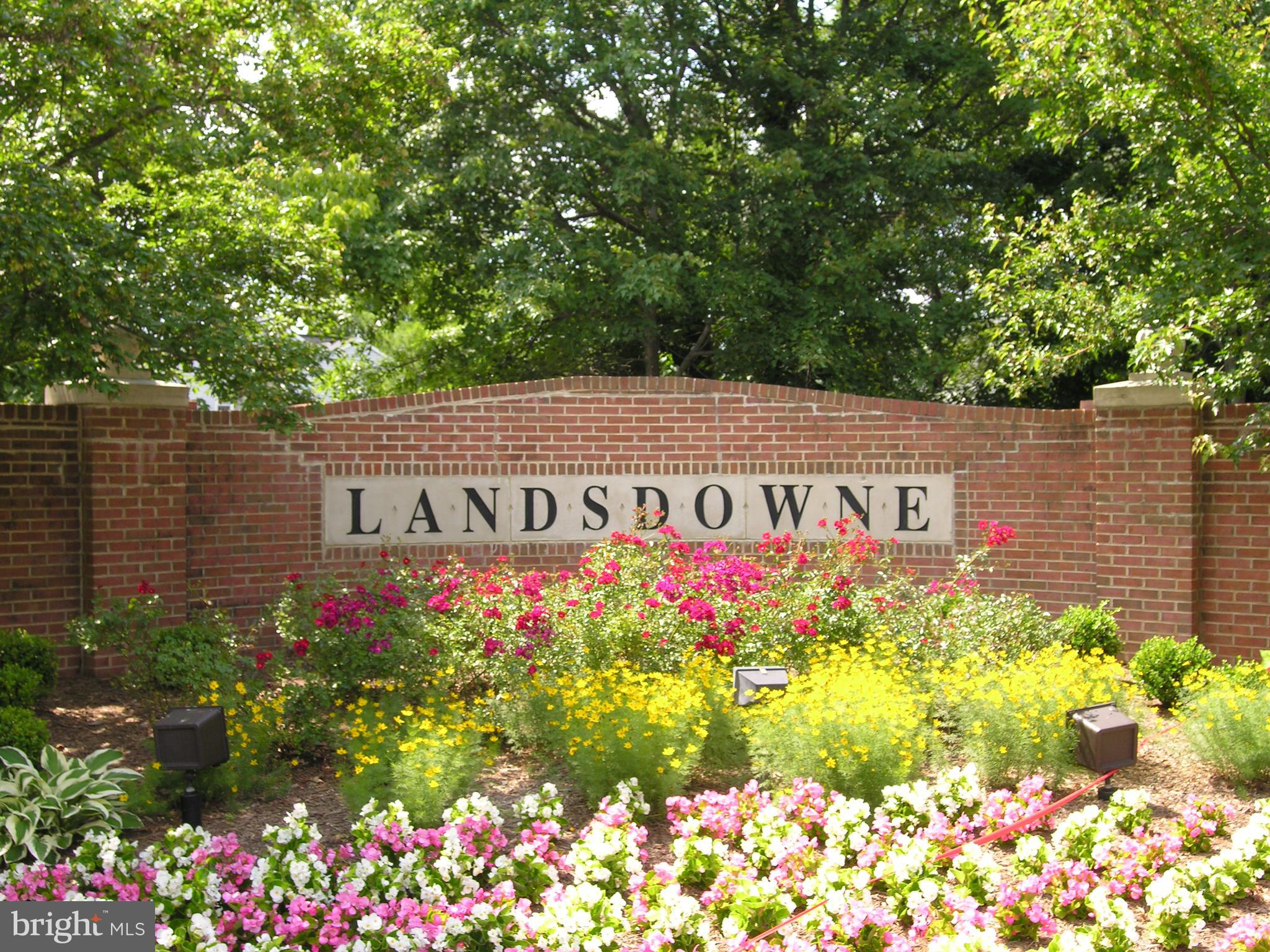 LANDSDOWNE - Residential