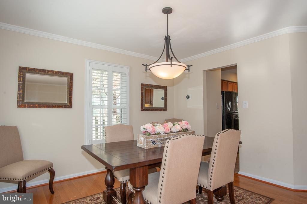 LANDSDOWNE - Residential