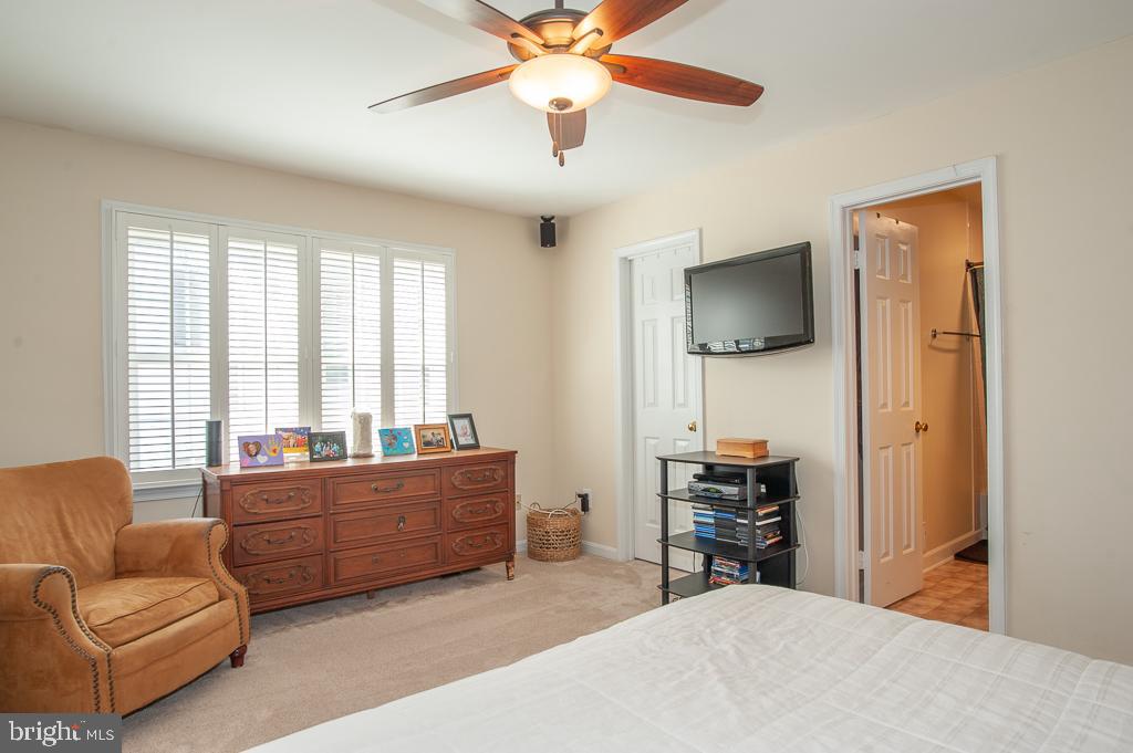 LANDSDOWNE - Residential