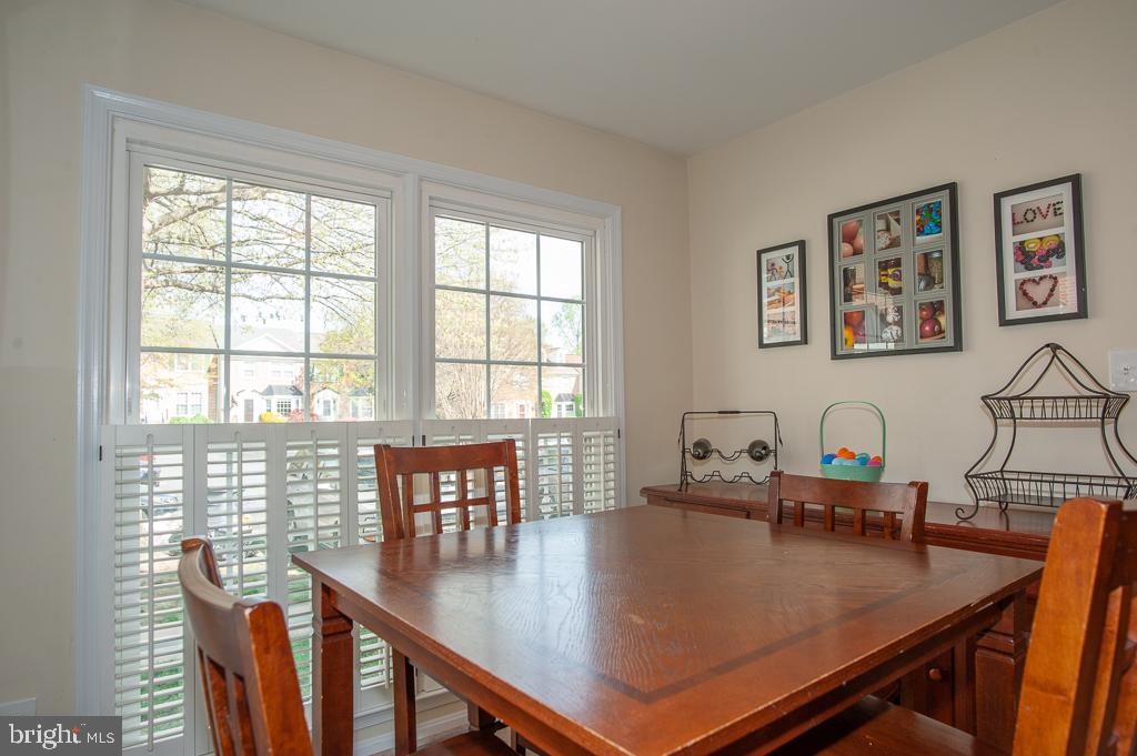 LANDSDOWNE - Residential