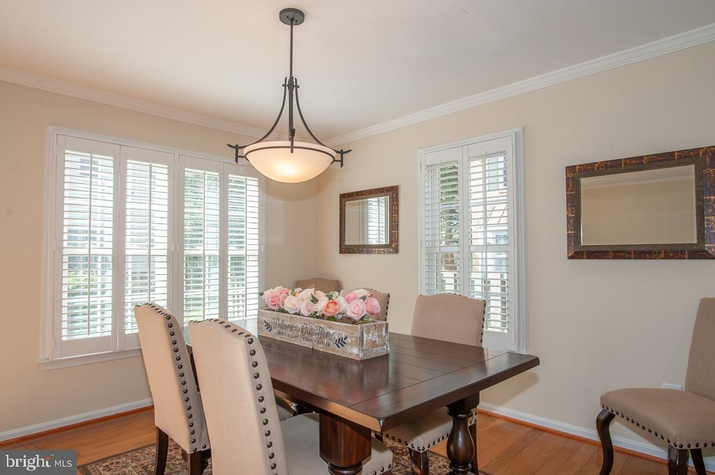 LANDSDOWNE - Residential