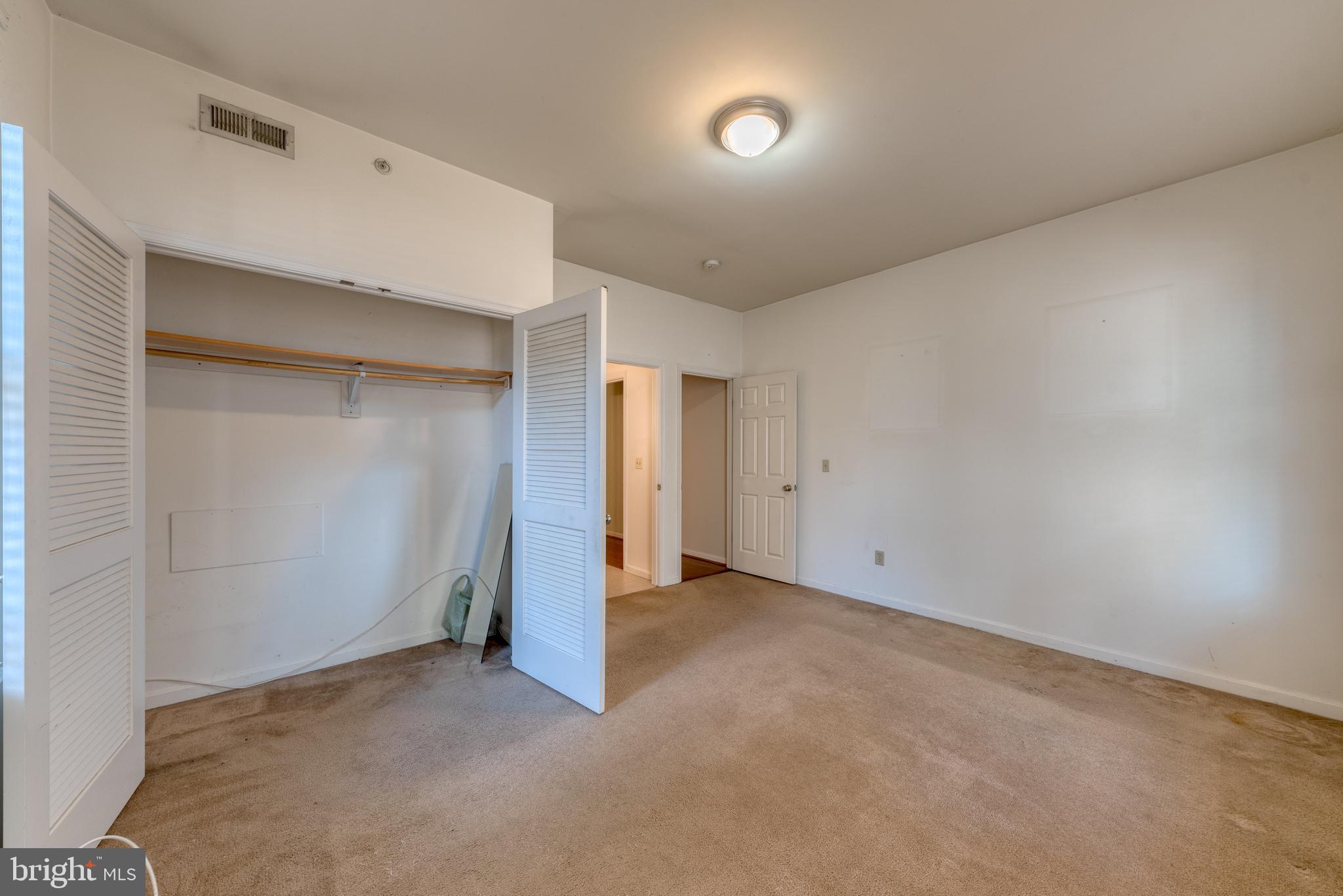 MOUNT VERNON PLACE HISTORIC DISTRICT - Residential Lease