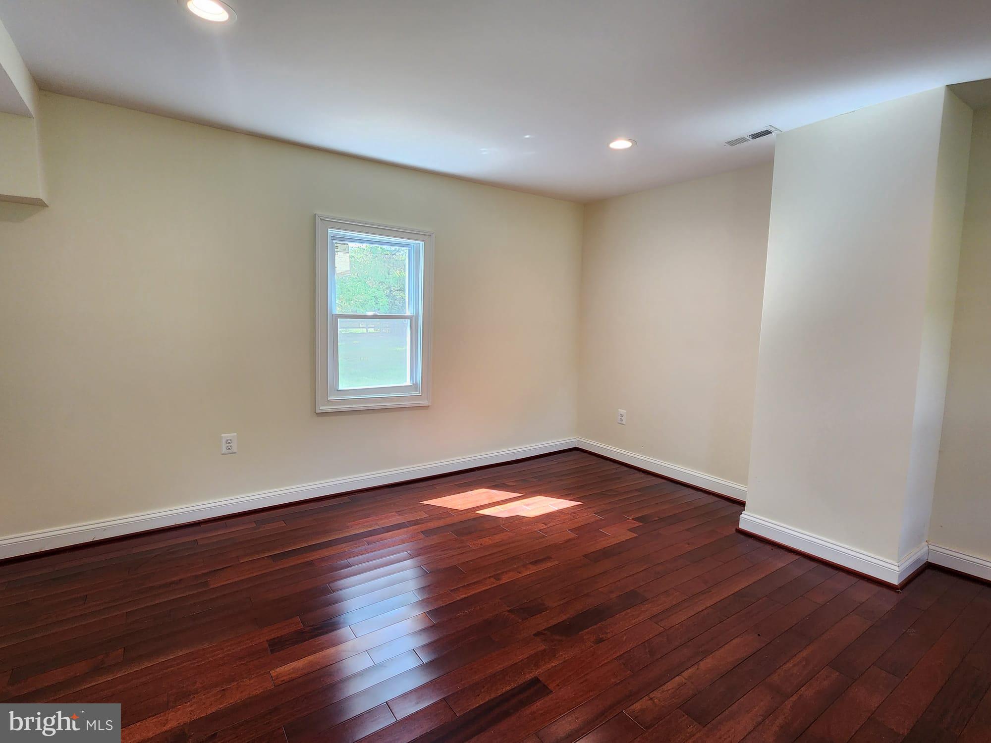 LA PLATA - Residential