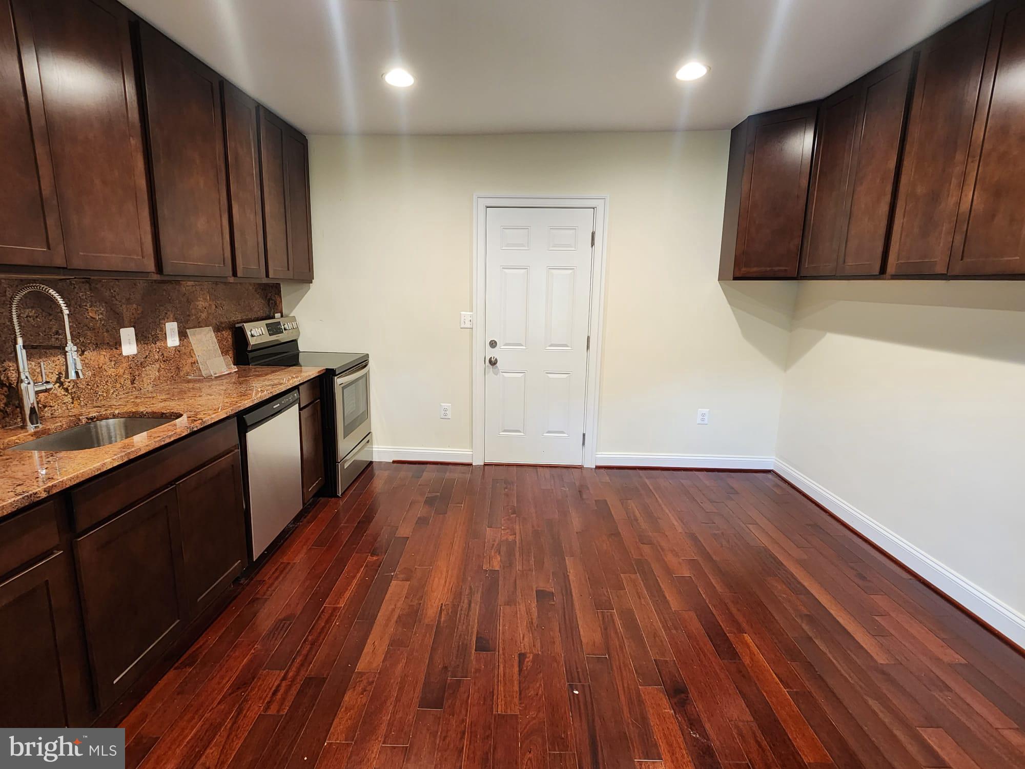 LA PLATA - Residential