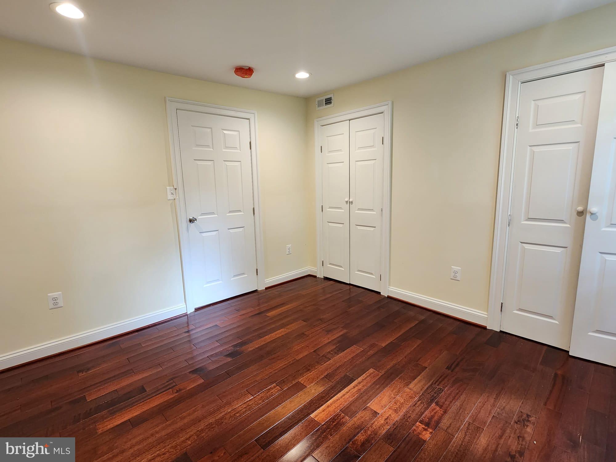 LA PLATA - Residential