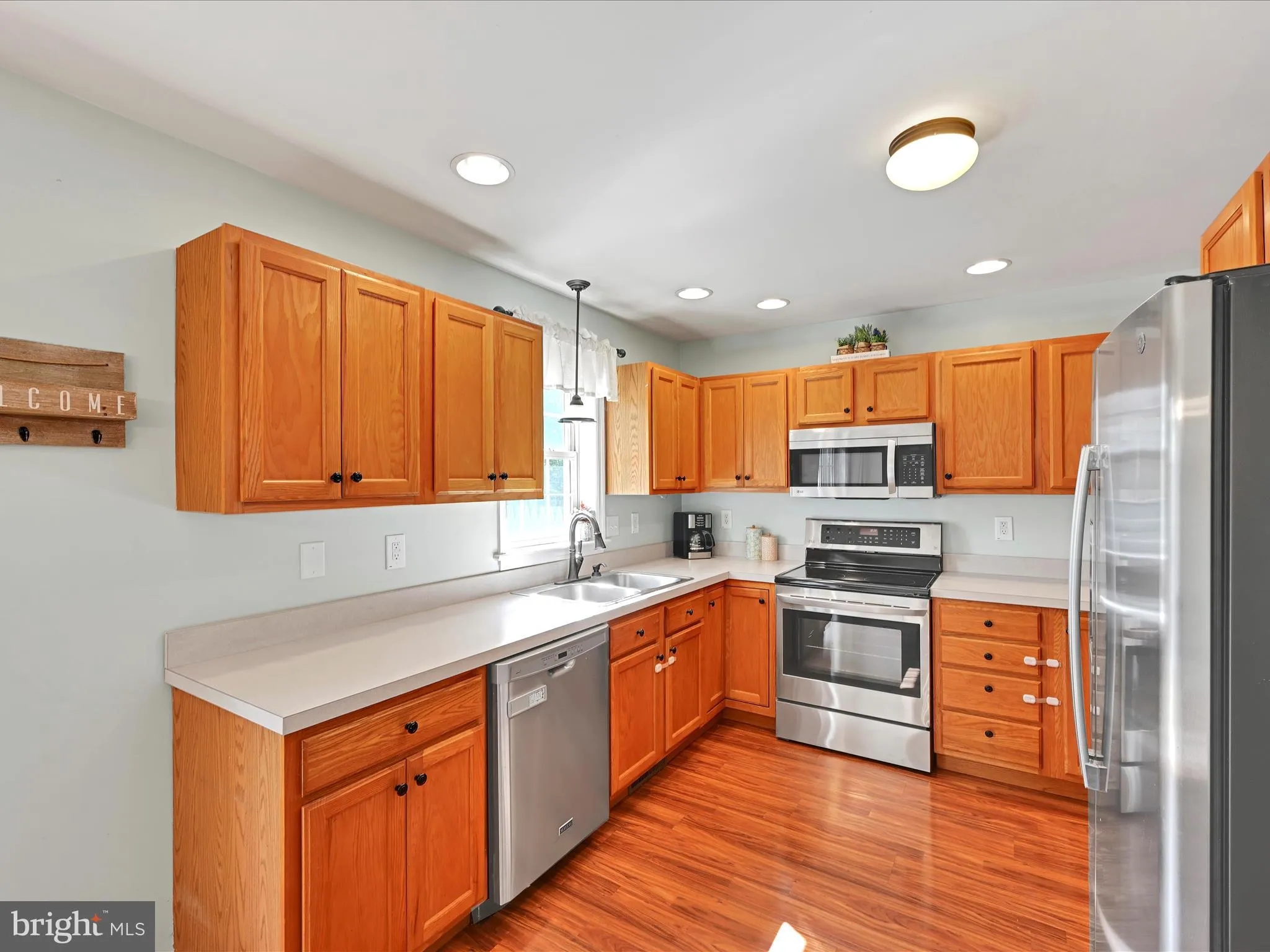 Quarryville, Pennsylvania 17566, United States, 3 Bedrooms Bedrooms, ,2 BathroomsBathrooms,Residential,Pending,132461