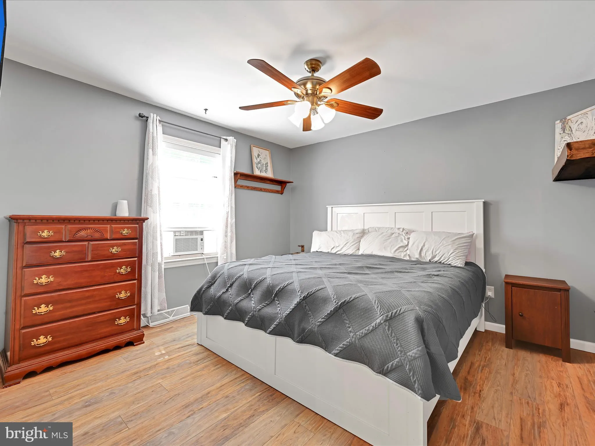 Quarryville, Pennsylvania 17566, United States, 3 Bedrooms Bedrooms, ,2 BathroomsBathrooms,Residential,Pending,132461