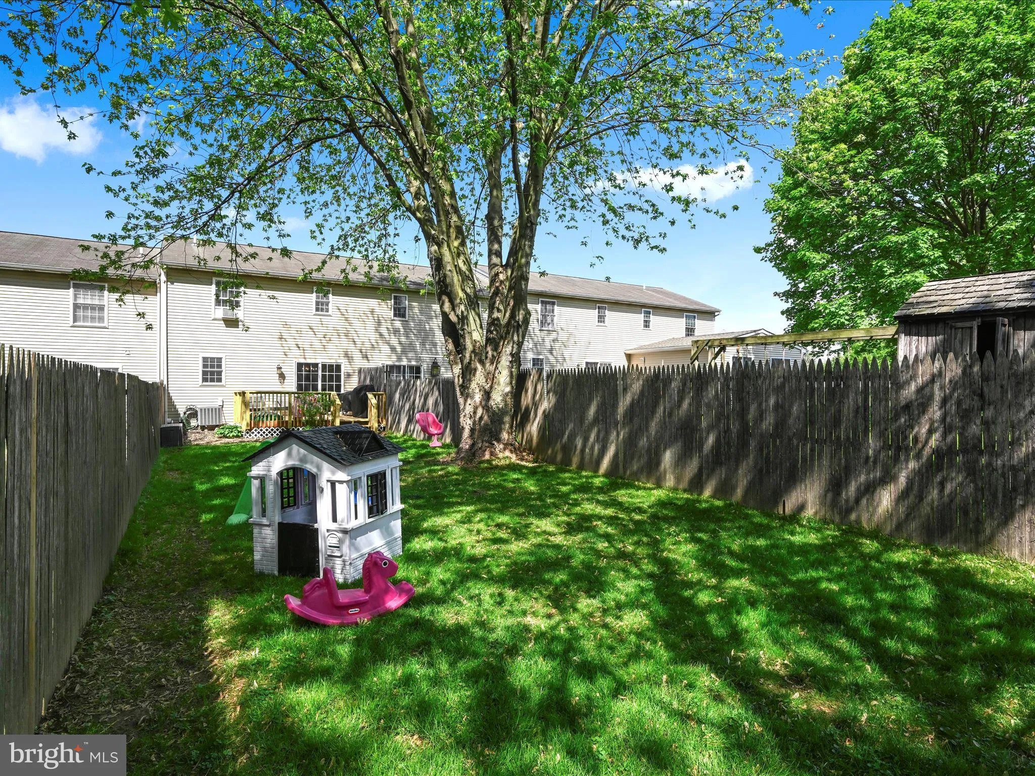 Quarryville, Pennsylvania 17566, United States, 3 Bedrooms Bedrooms, ,2 BathroomsBathrooms,Residential,Pending,132461