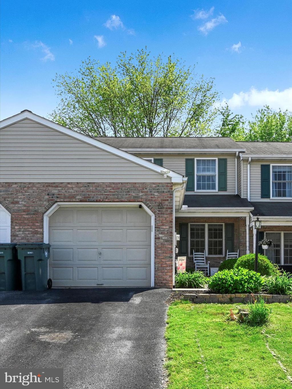 Photo of 43 Evans Drive, QUARRYVILLE, PA 17566 (MLS # PALA2069894)