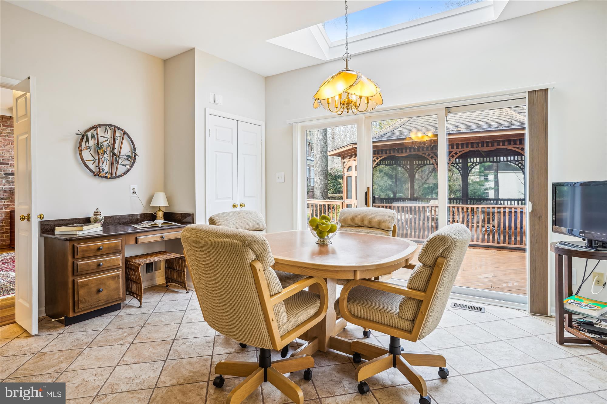 CEDARS OF MC LEAN - Residential