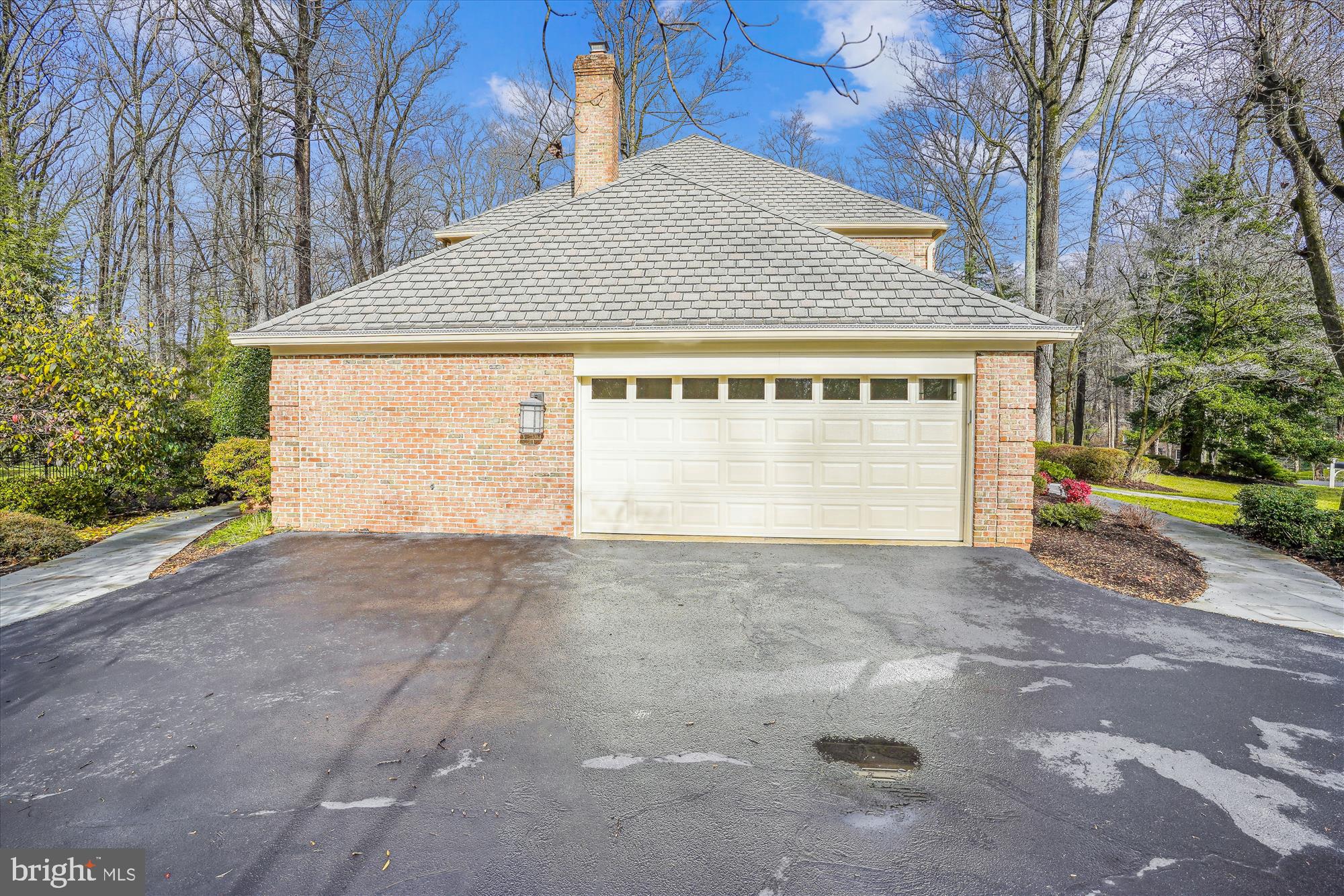 CEDARS OF MC LEAN - Residential