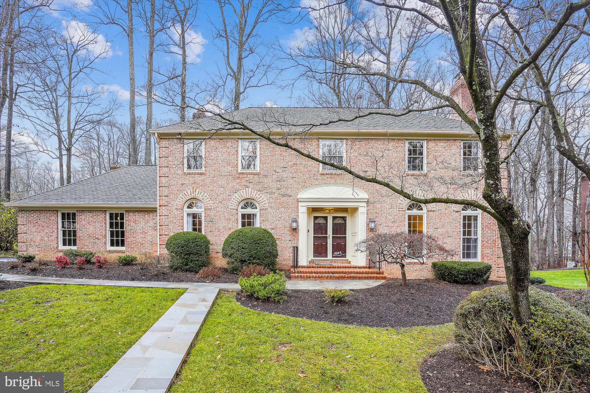 CEDARS OF MC LEAN - Residential