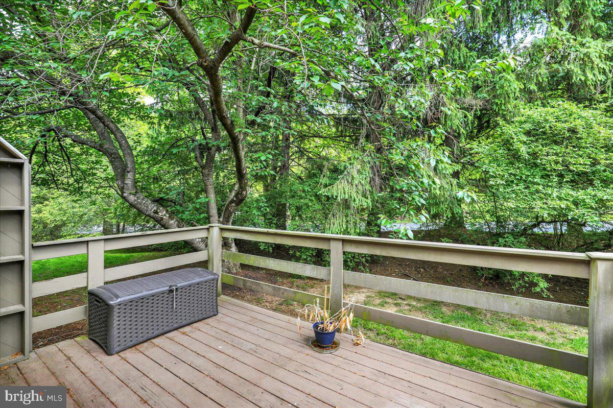 WYOMISSING MEADOWS - Residential