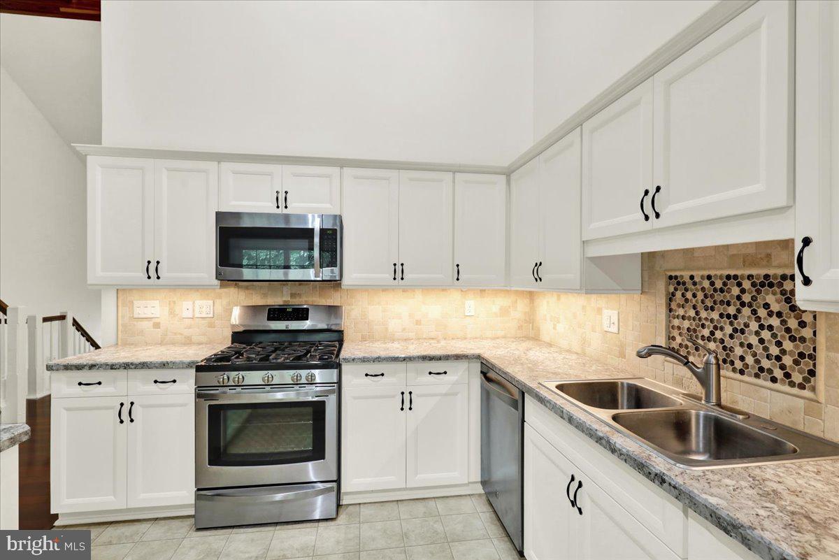 WYOMISSING MEADOWS - Residential