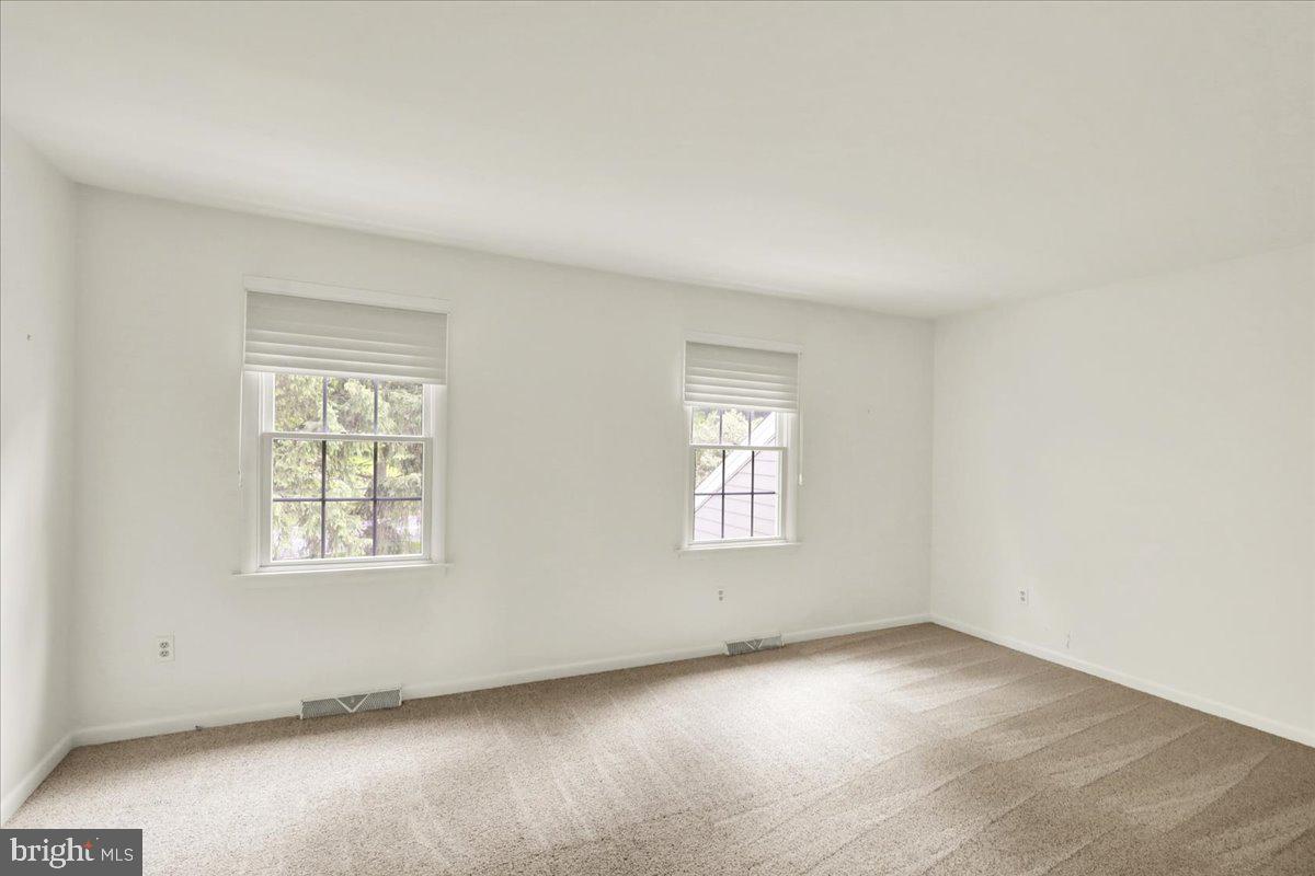 WYOMISSING MEADOWS - Residential