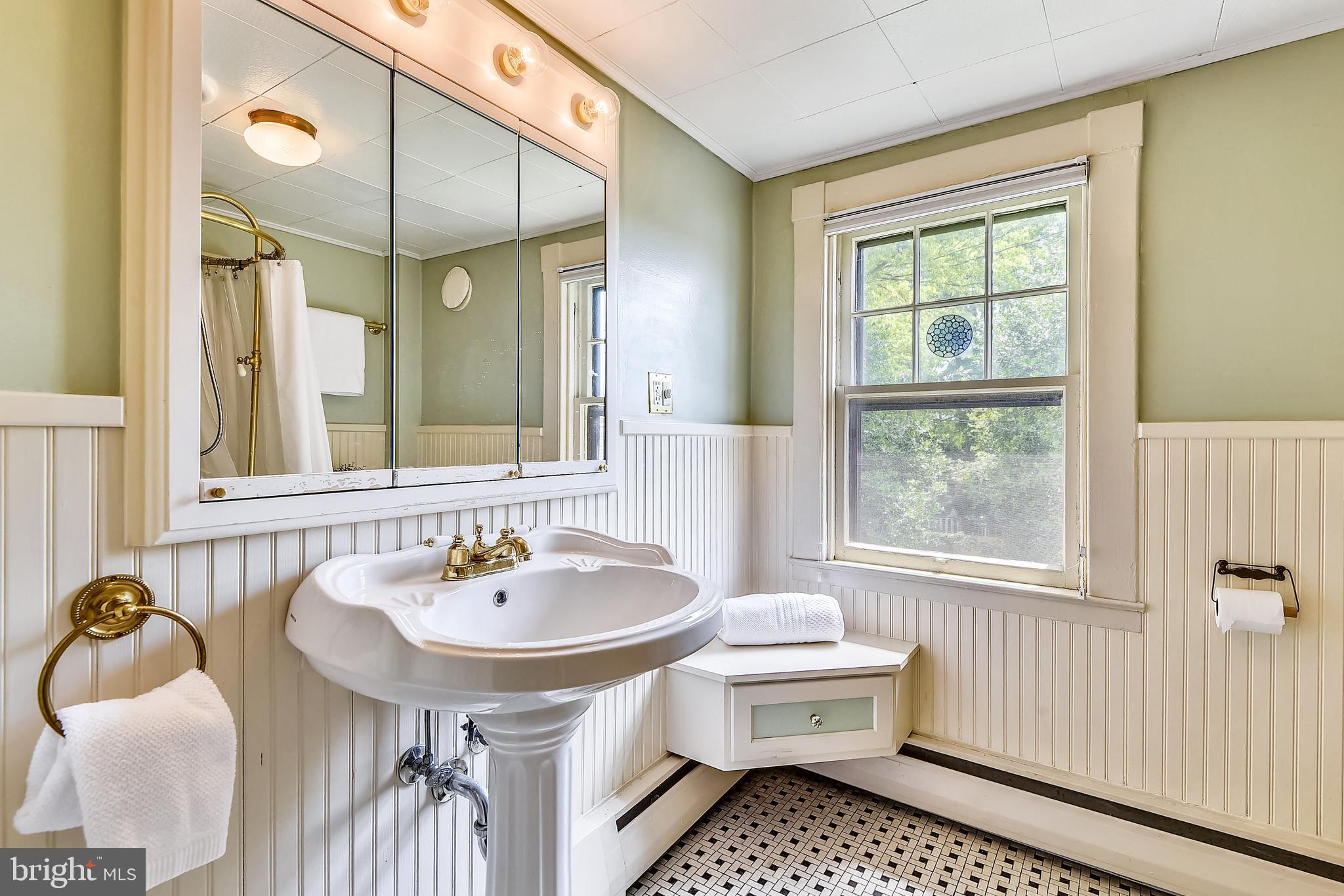 HISTORIC DISTRICT - Residential