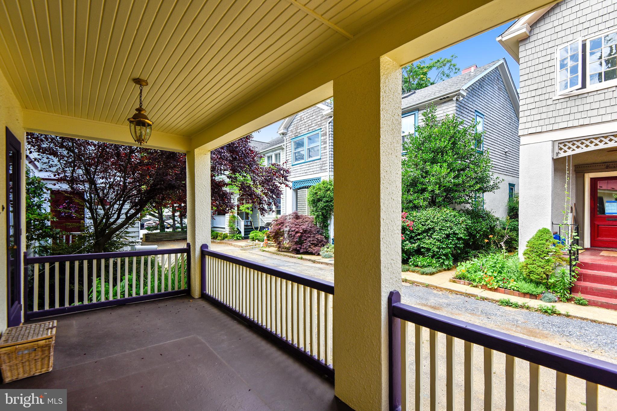 HISTORIC DISTRICT - Residential