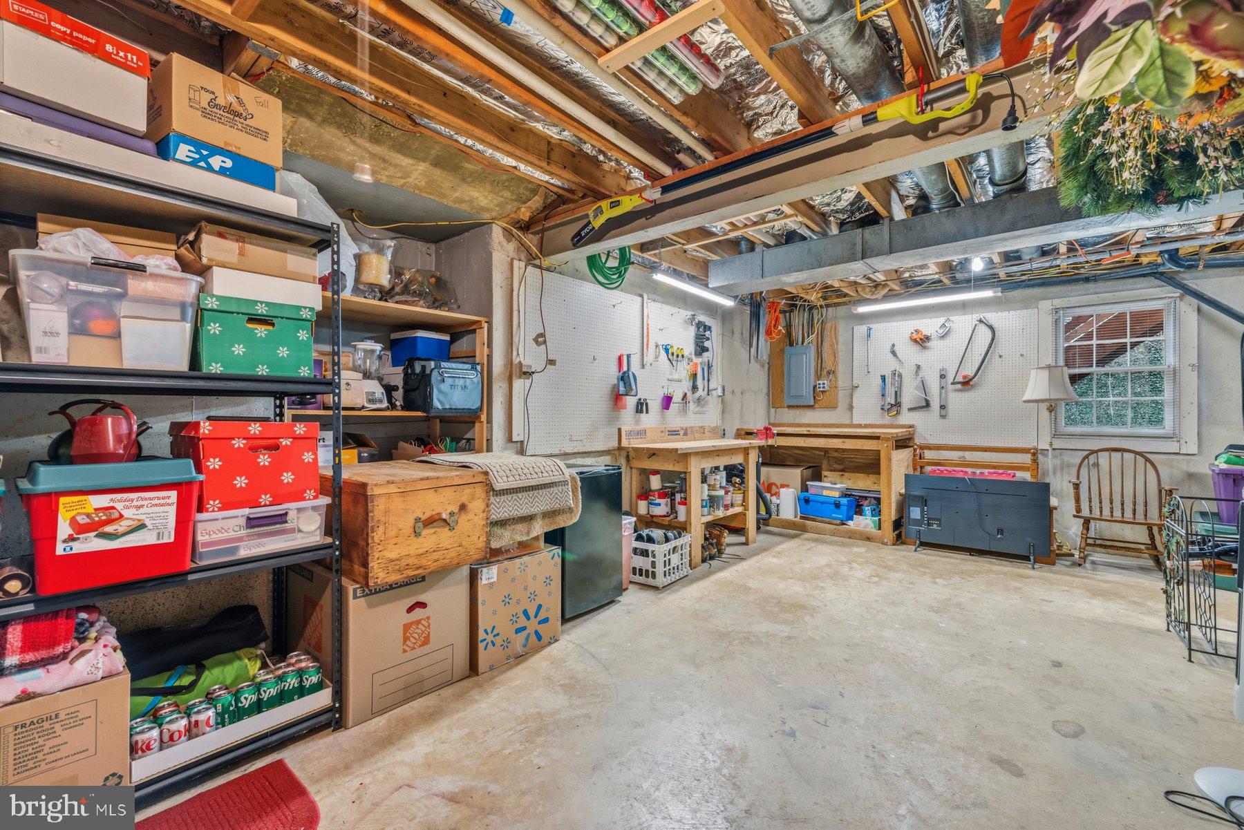 ROLLING VALLEY - Residential