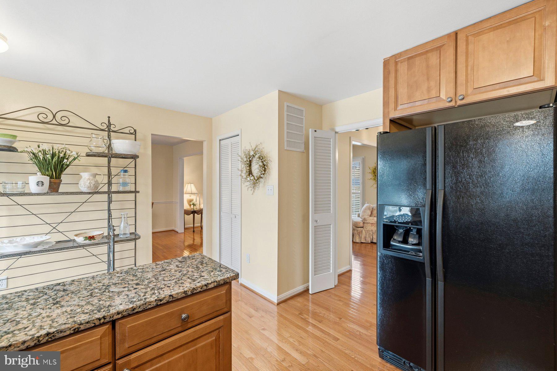 ROLLING VALLEY - Residential