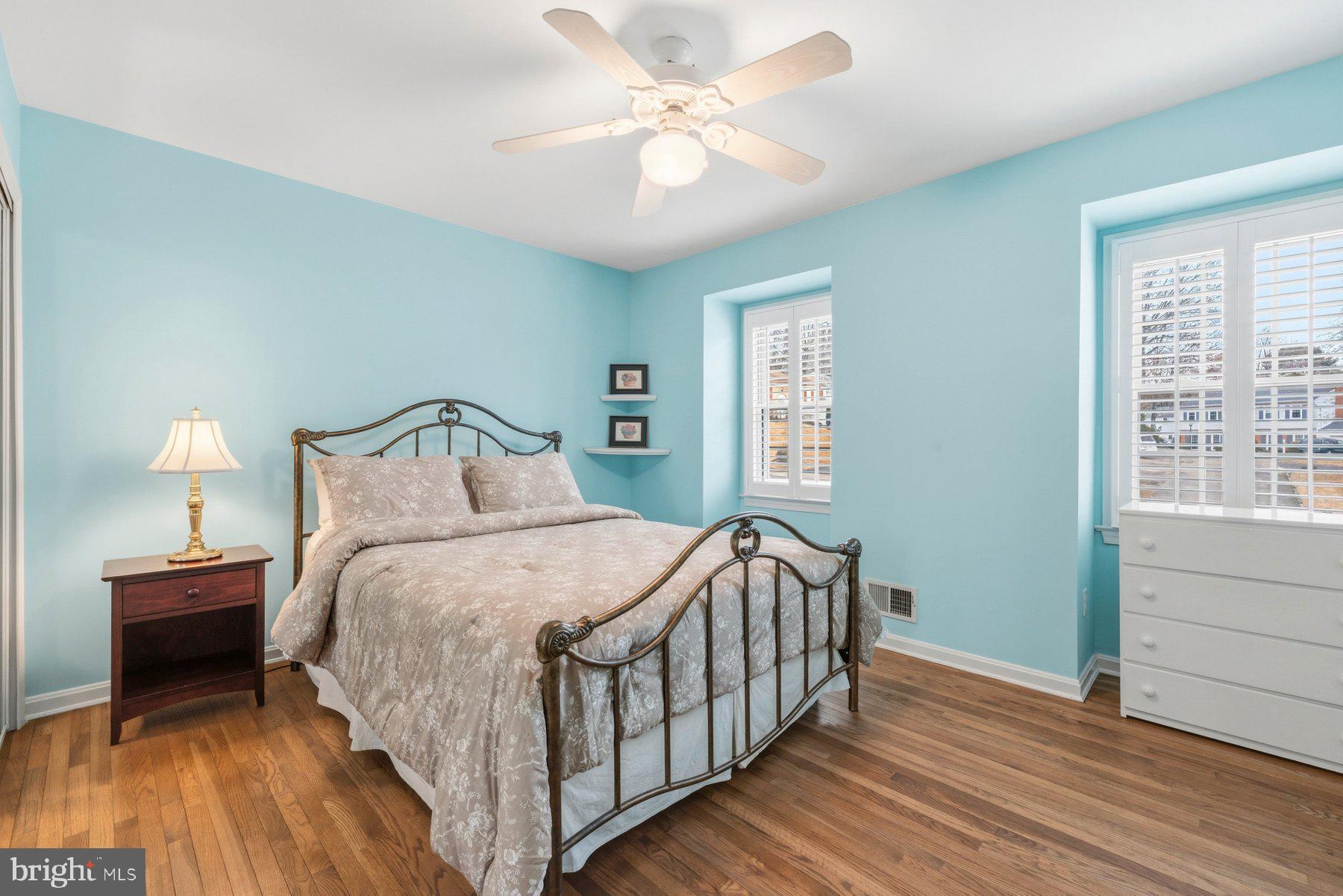 ROLLING VALLEY - Residential