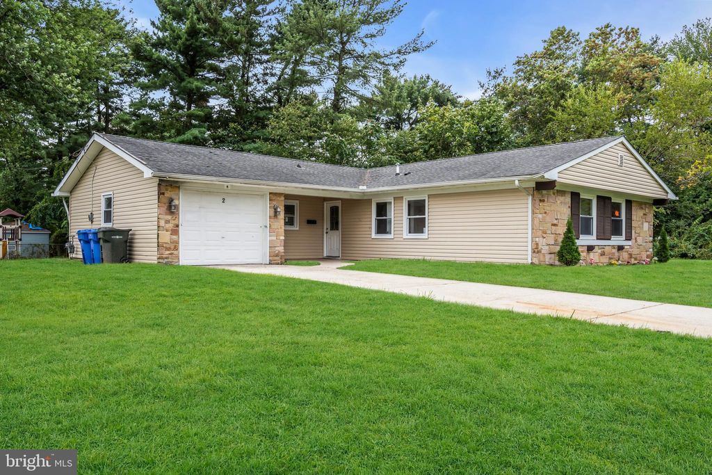 Photo of 2 Hazelwood Circle, WILLINGBORO, NJ 08046 (MLS # NJBL2096194)