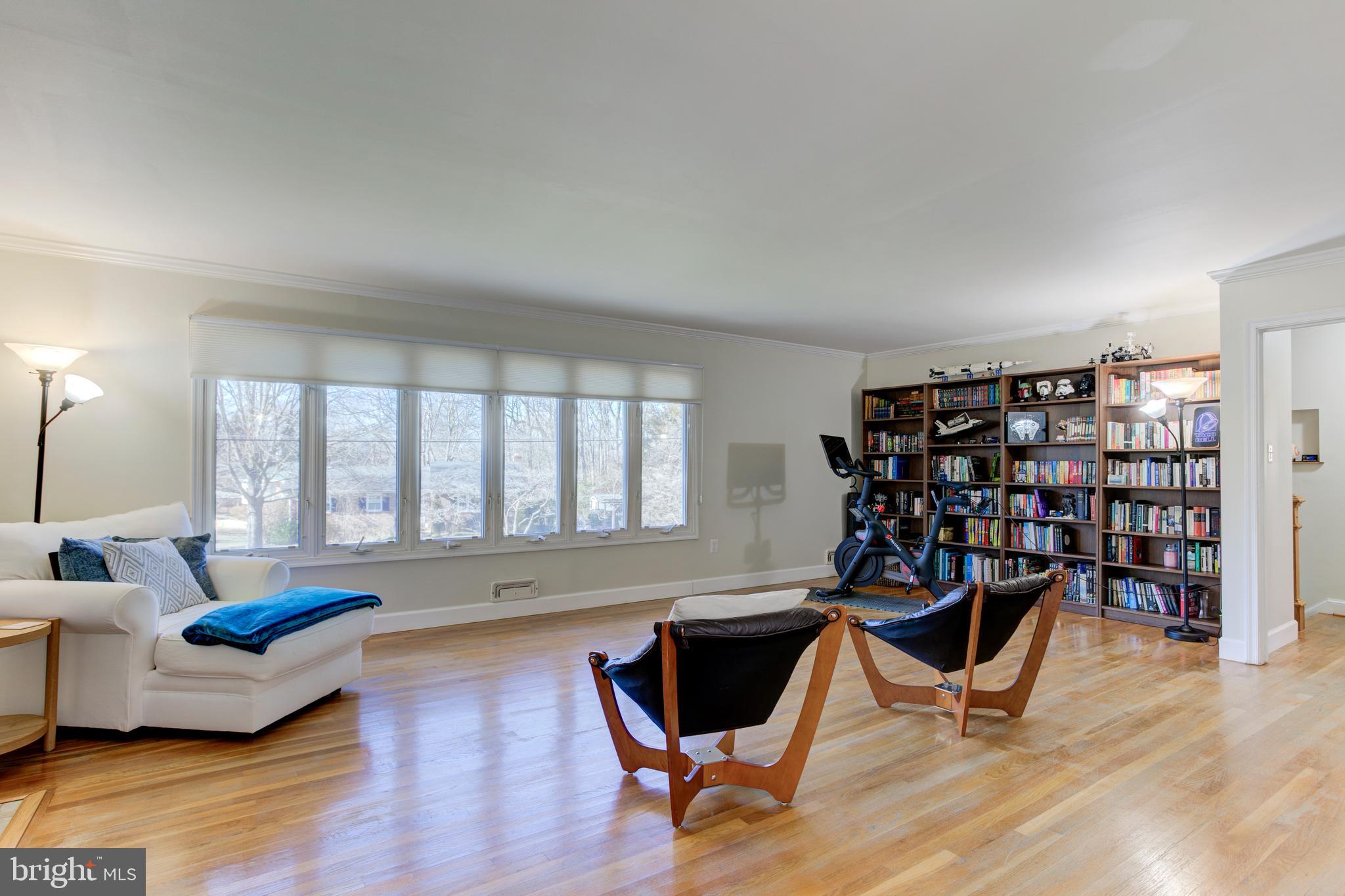 ANNANDALE WOODS - Residential