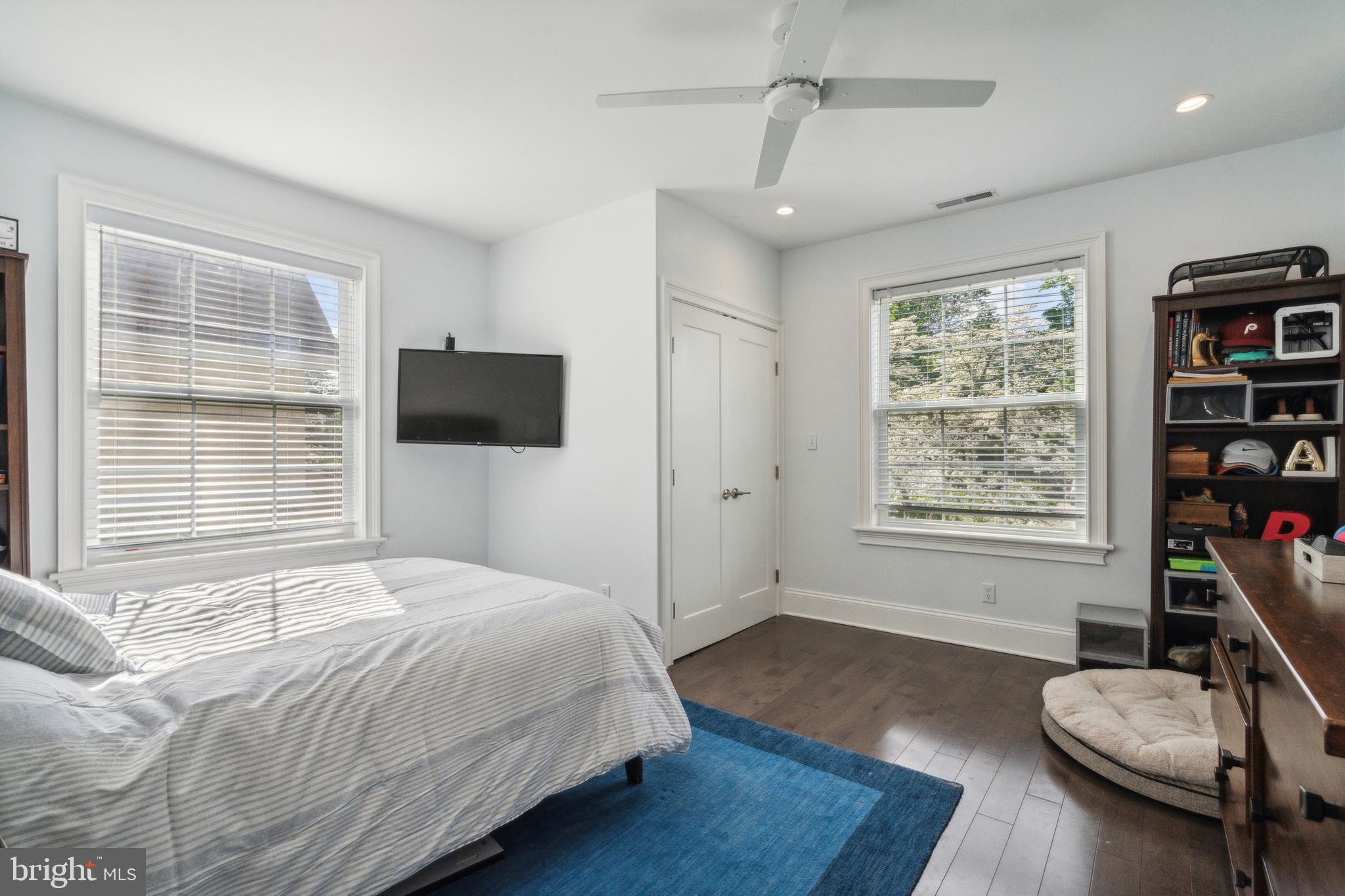 MERION STATION - Residential