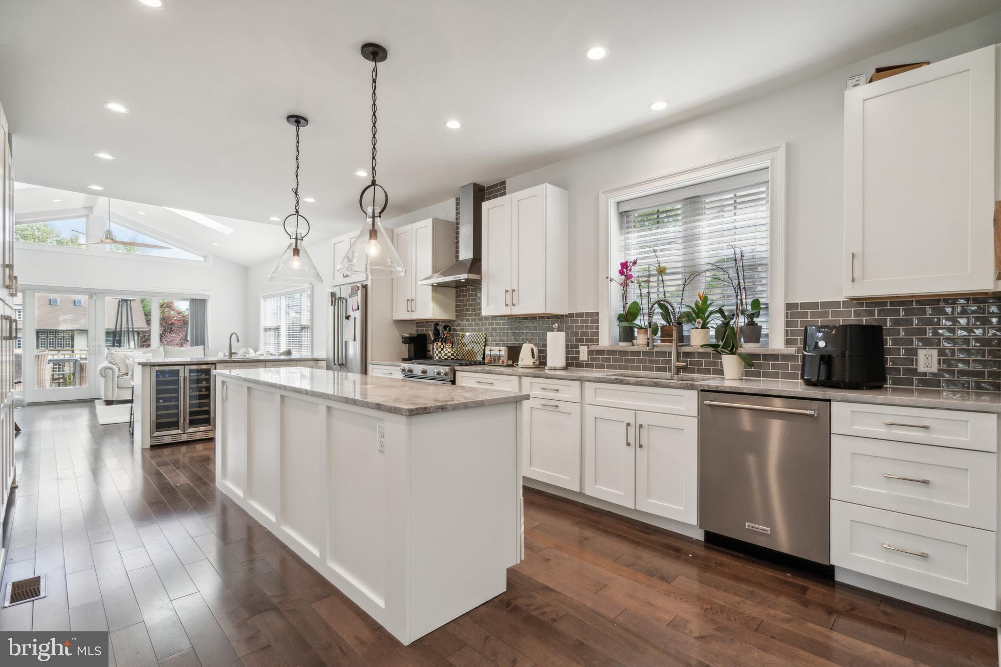 MERION STATION - Residential