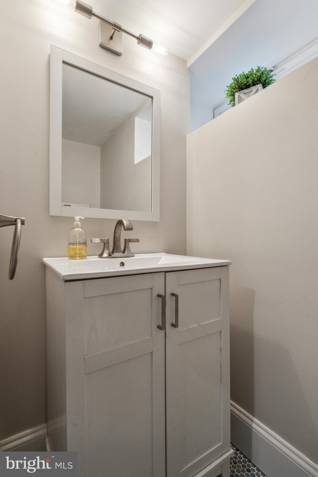 MERION STATION - Residential