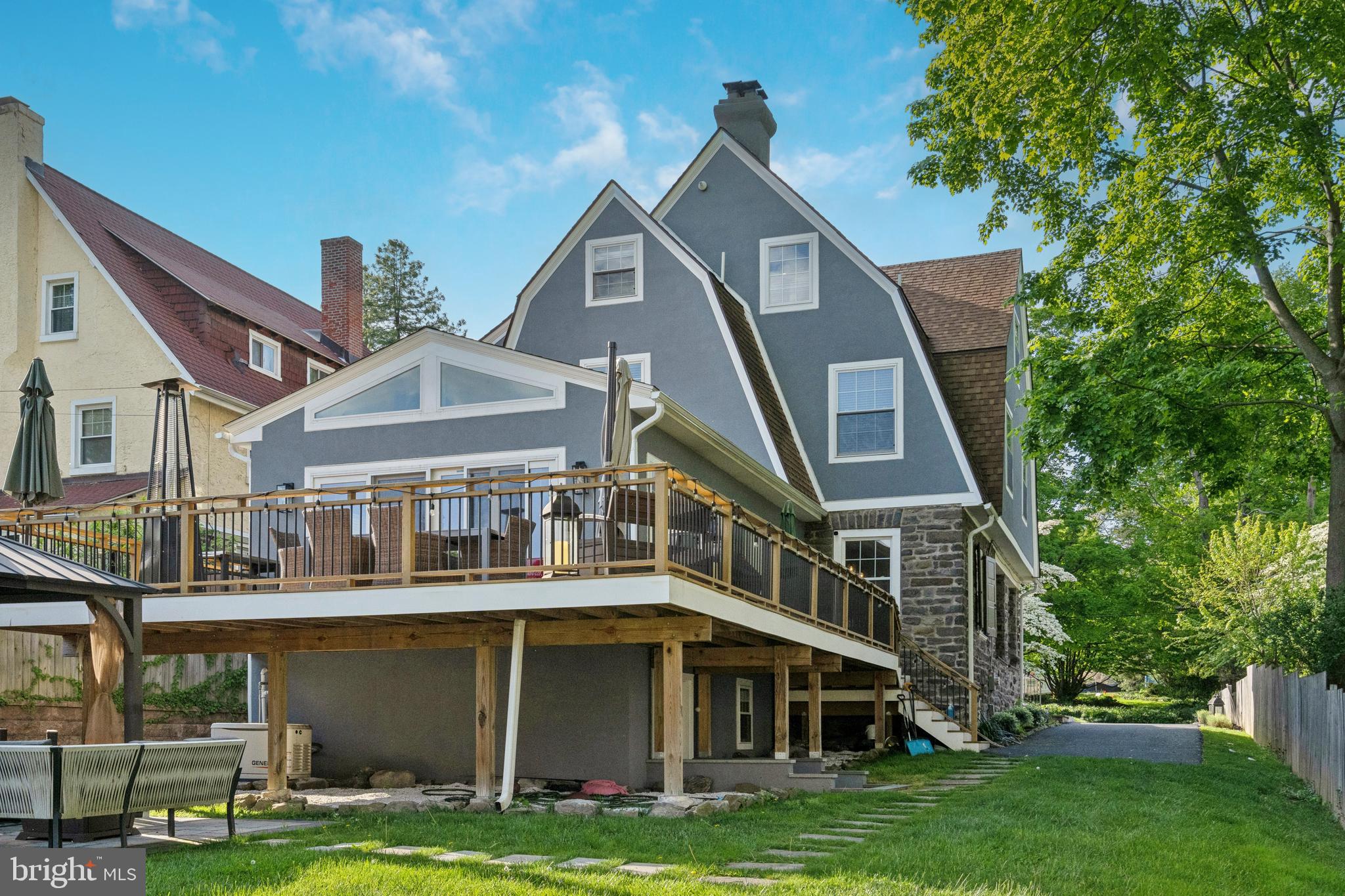 MERION STATION - Residential