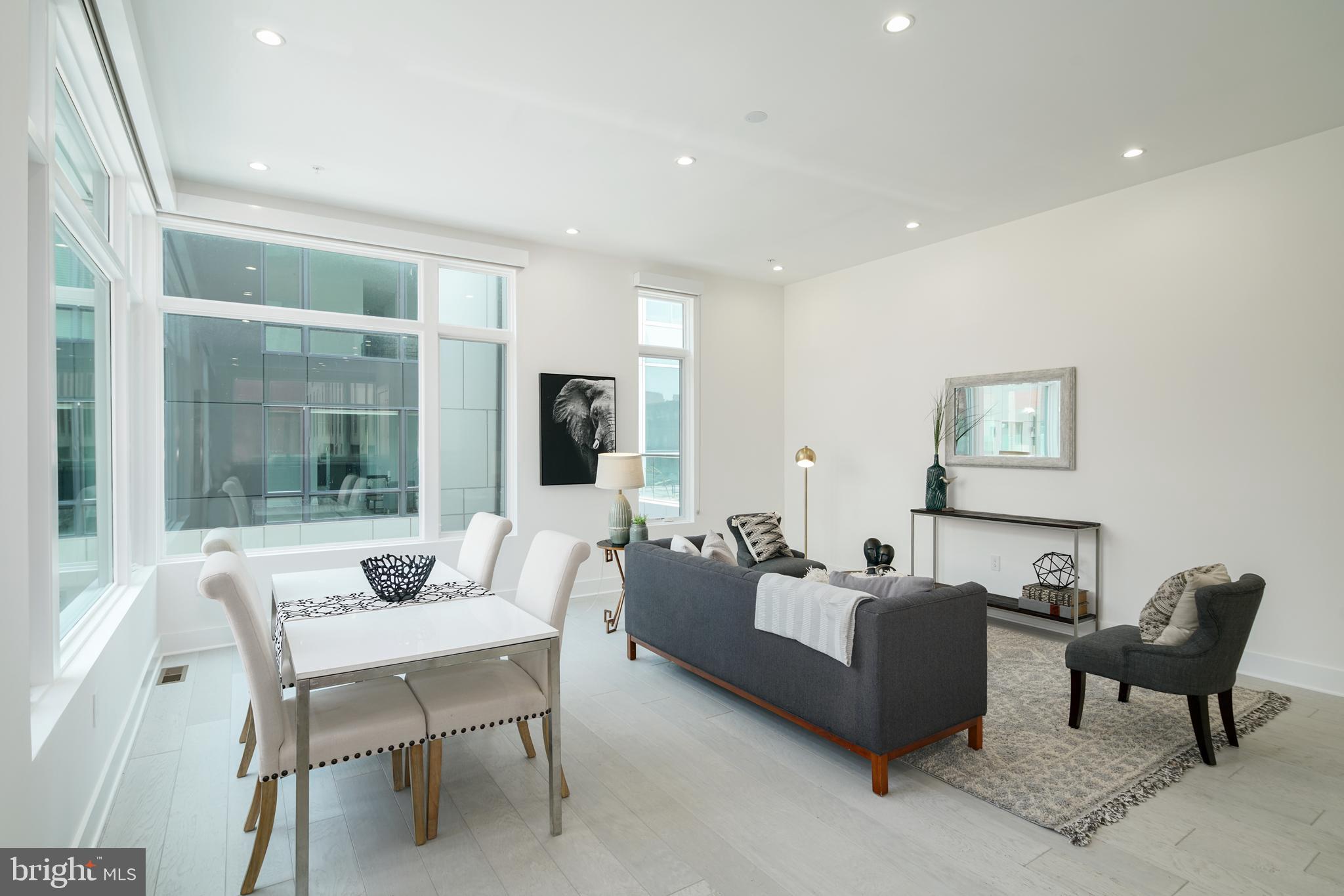 SOCIETY HILL - Residential