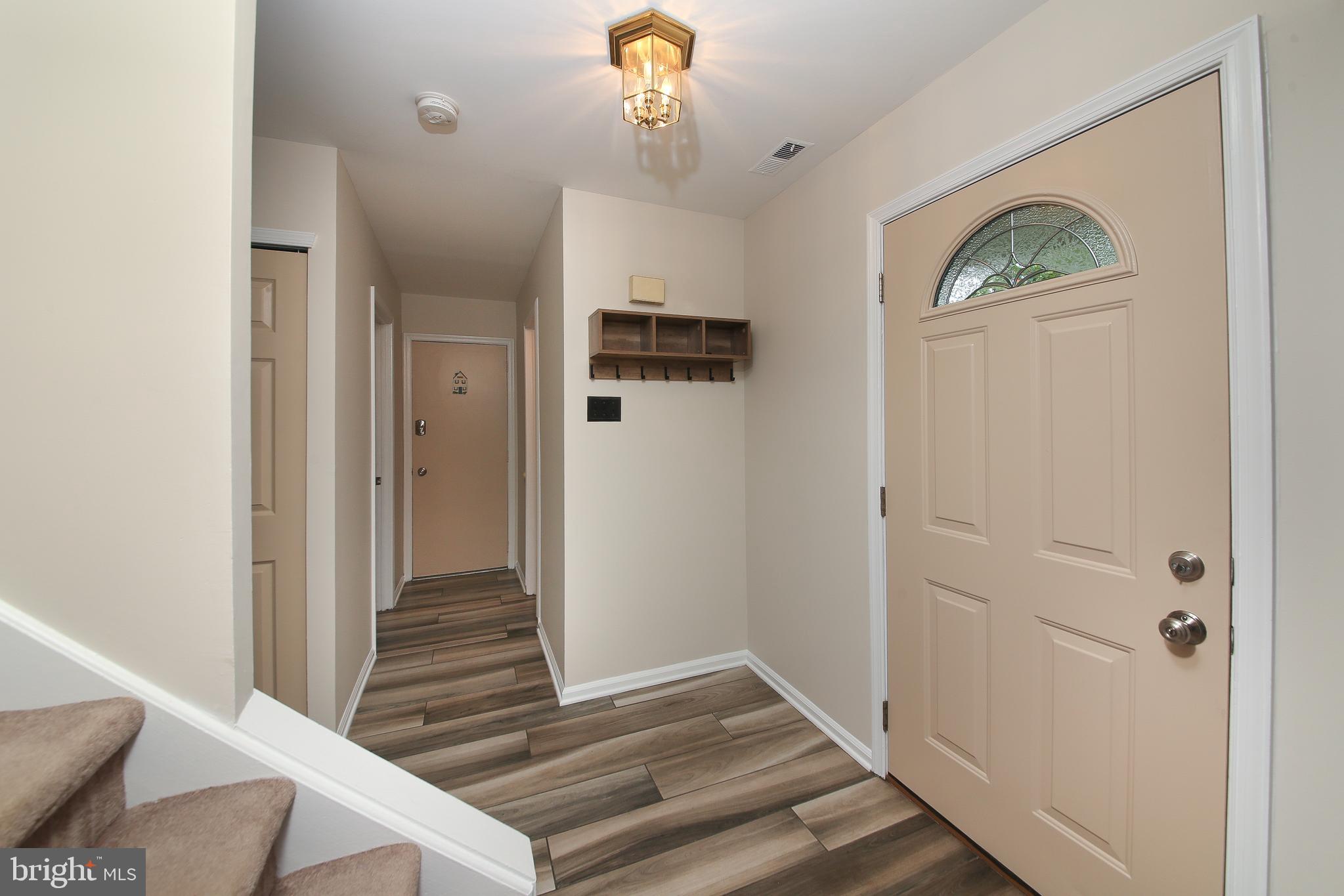 35 ALBERTS WAY
