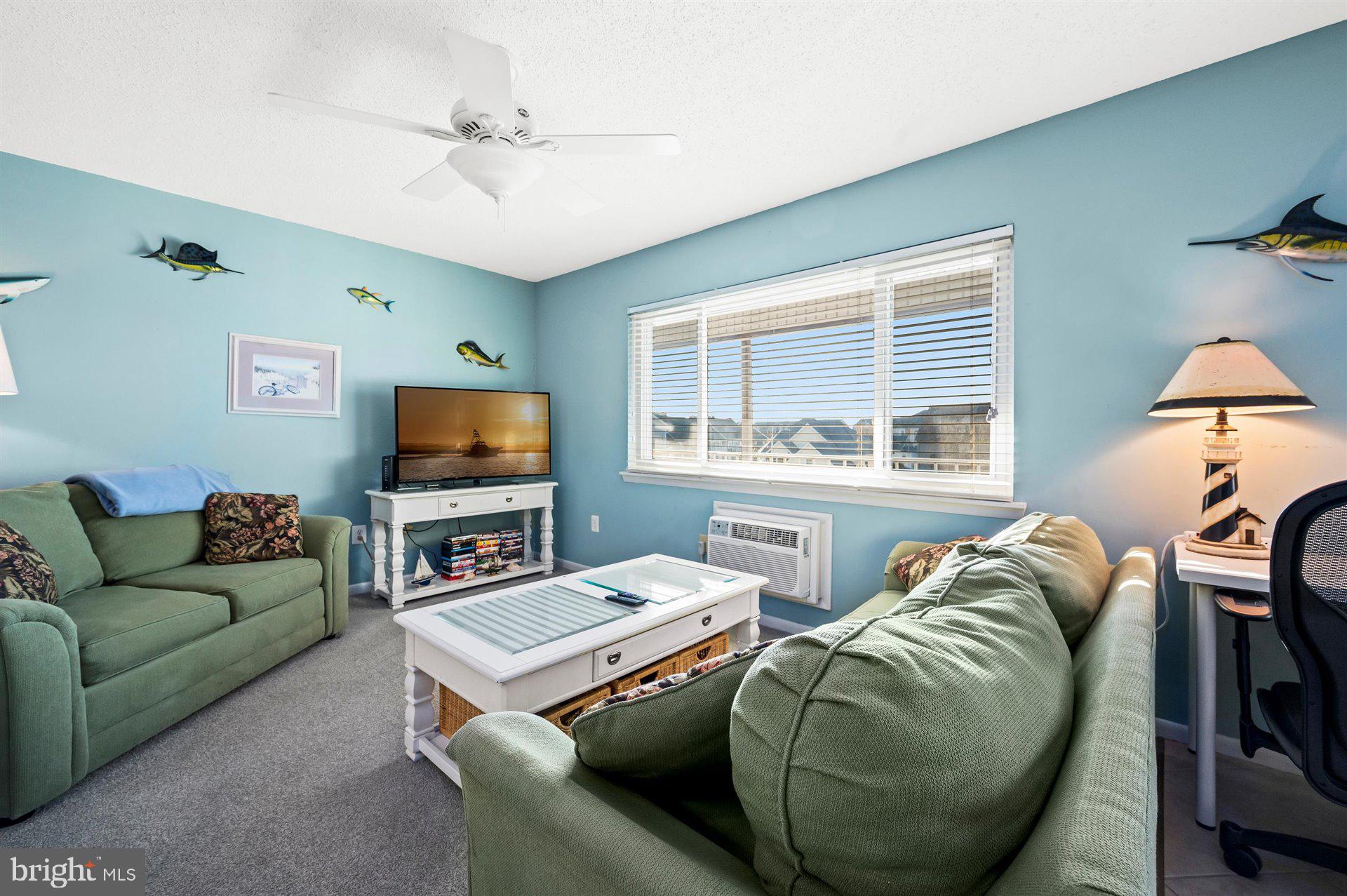 BREAKWATER - Residential Lease