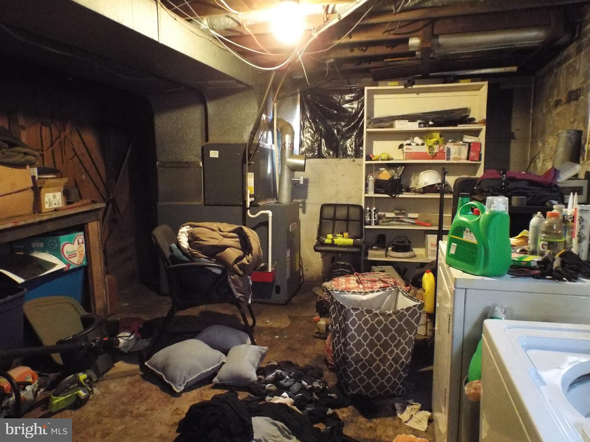 SANSBURY PARK- 1ST ADDN - Residential