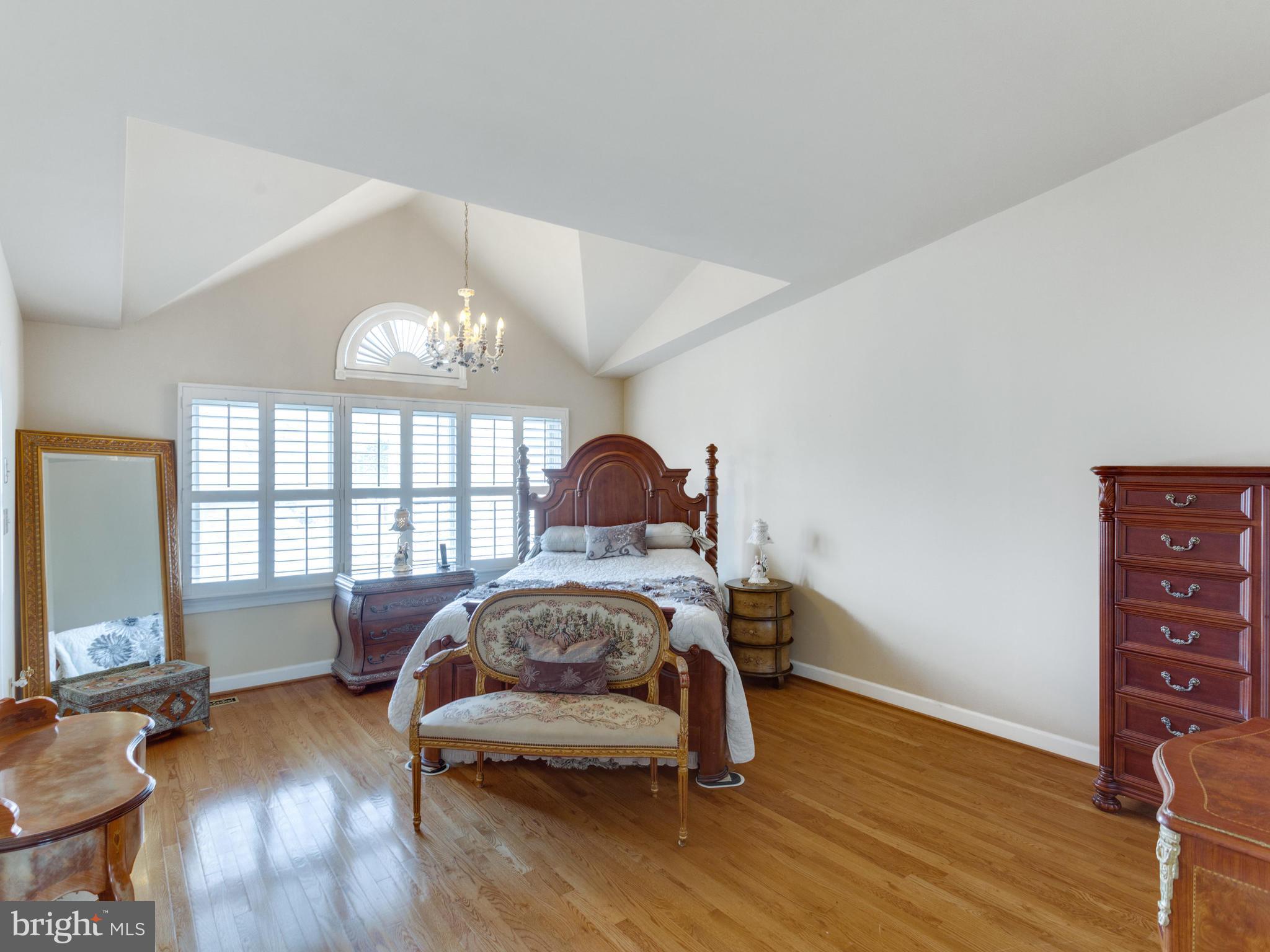 COLONIES OF MADRILLON - Residential