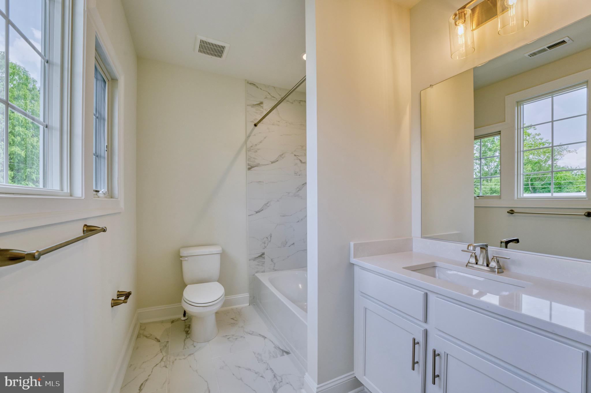 ROSEMONT - Residential