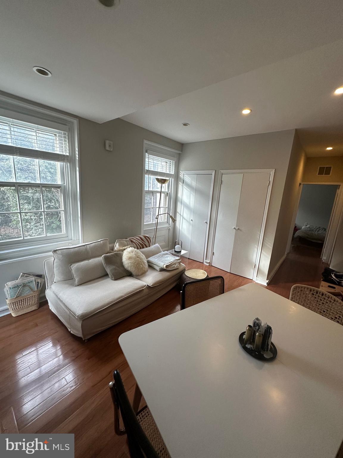 SOCIETY HILL - Residential Lease